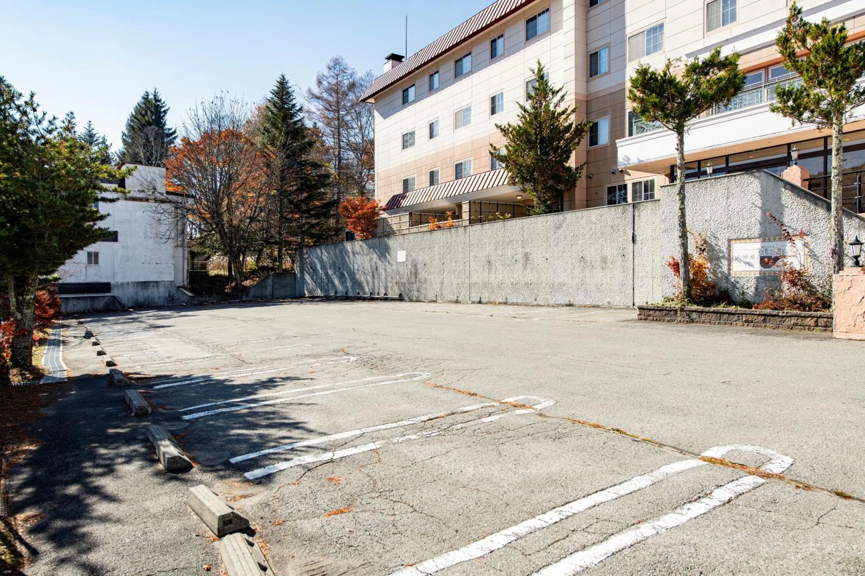 Parking in Shirakabako Hotel Paipuno Kemuri