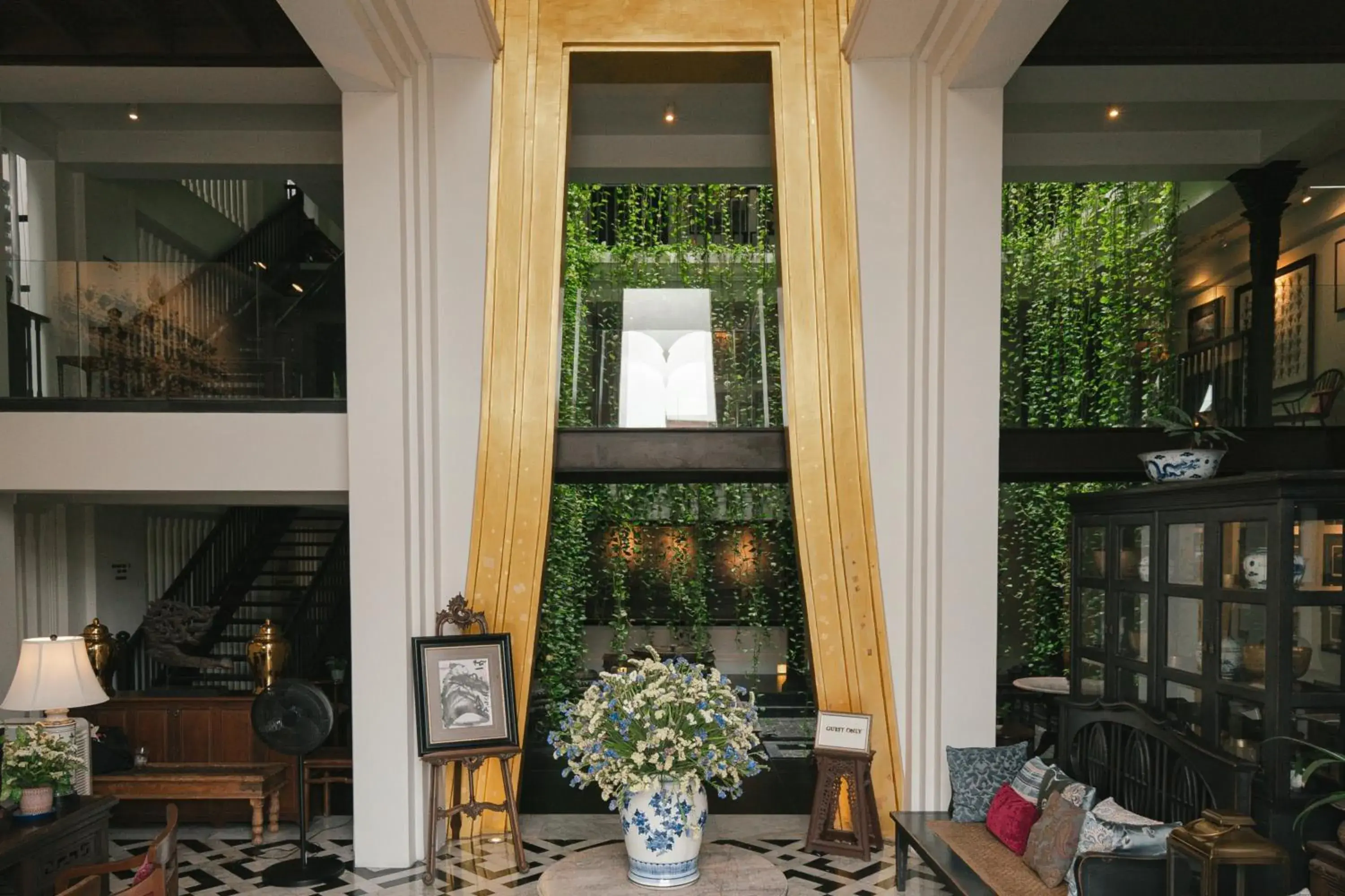 Property building in Makkachiva Property building in Makkachiva