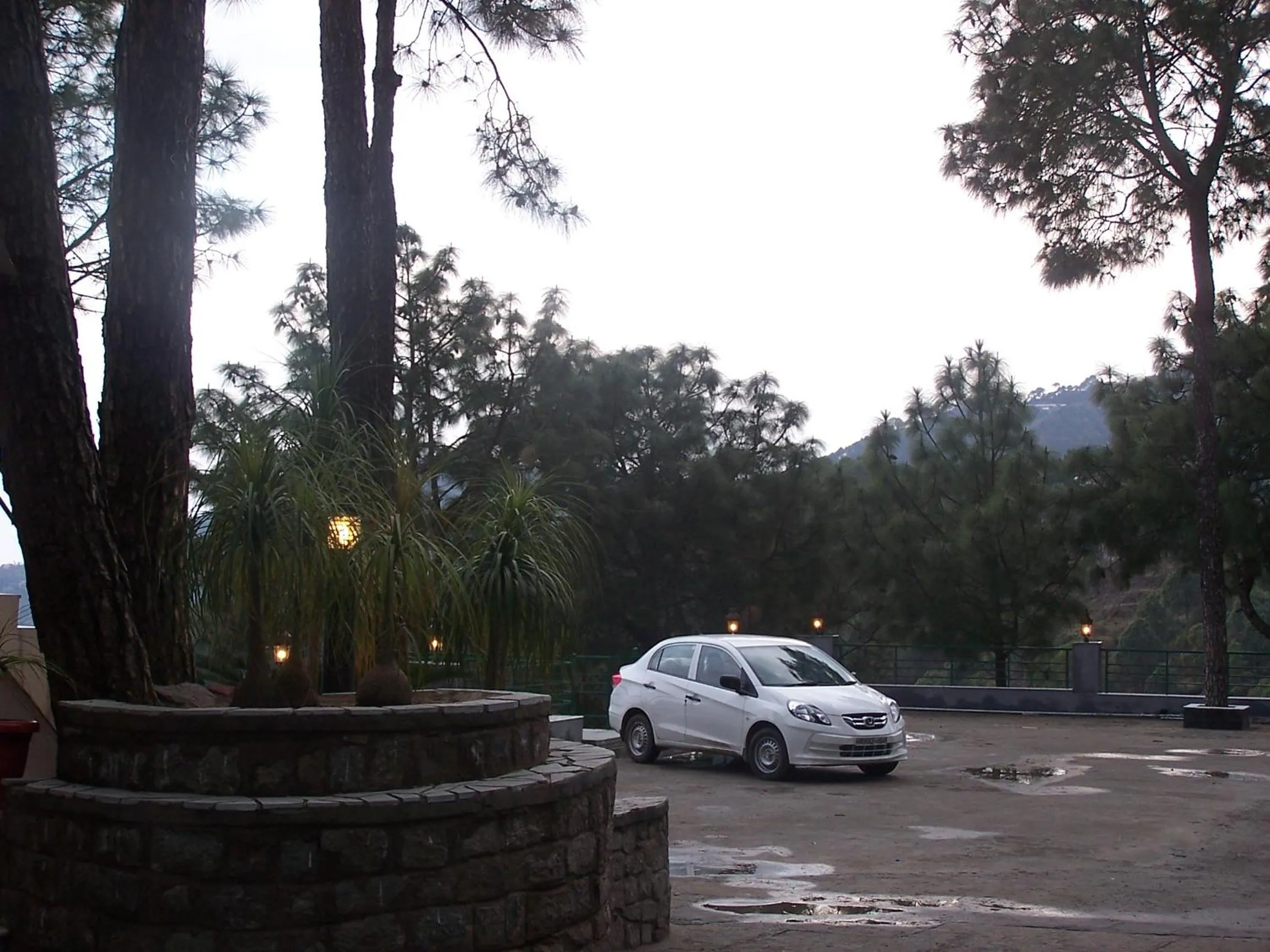 Parking in Forest Ville Hotel & Resort