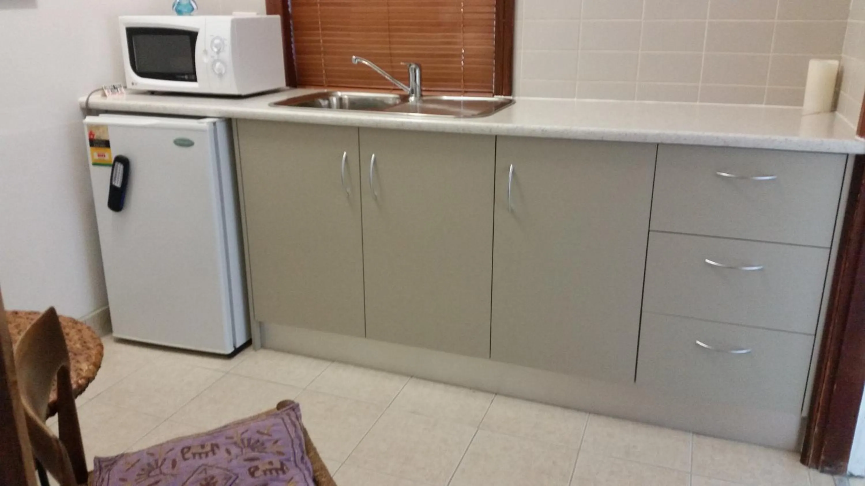 Kitchen or kitchenette in Sonja's Bed and Breakfast