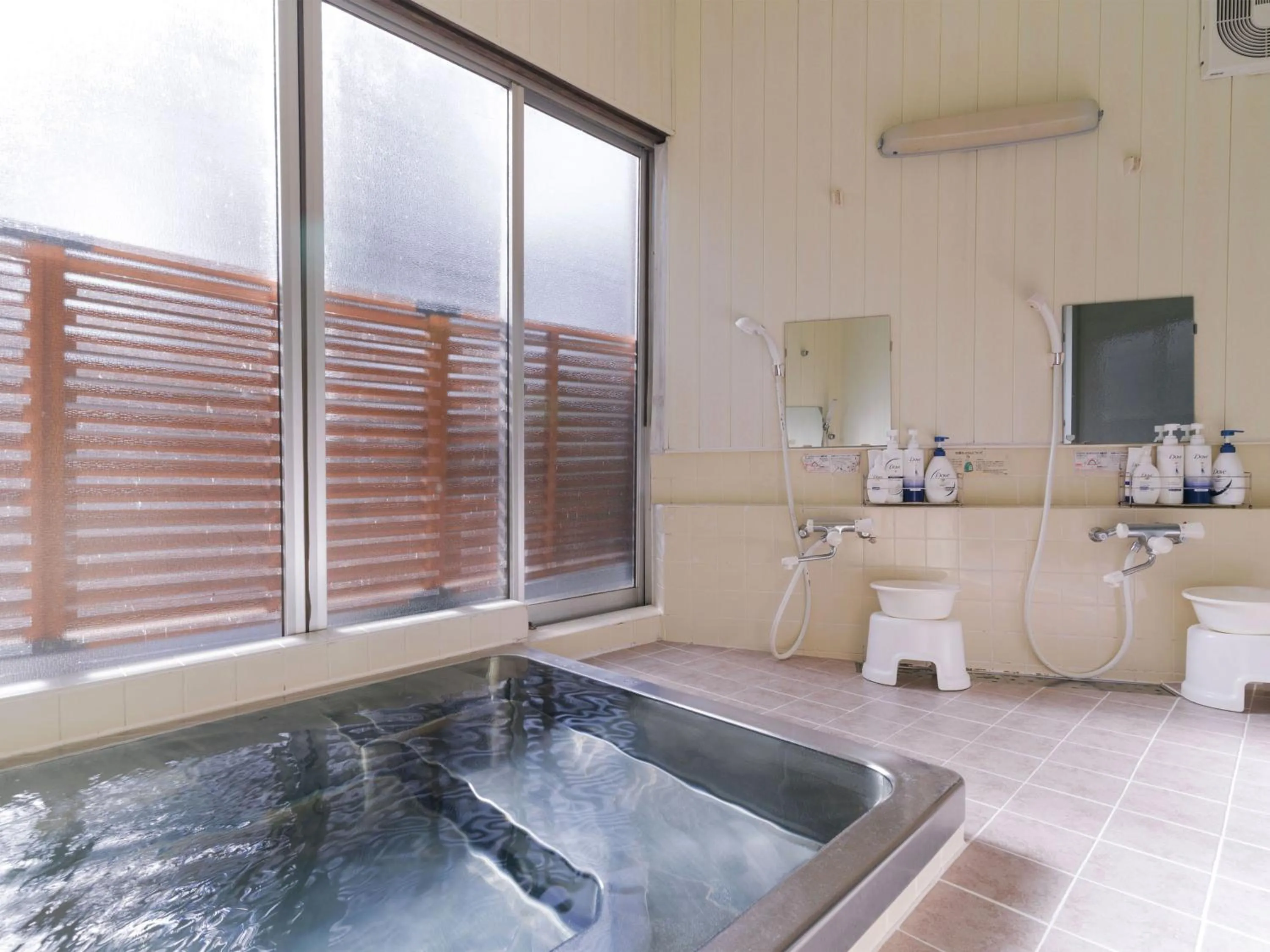 Public Bath in Oogute Kohan Shirasagi So