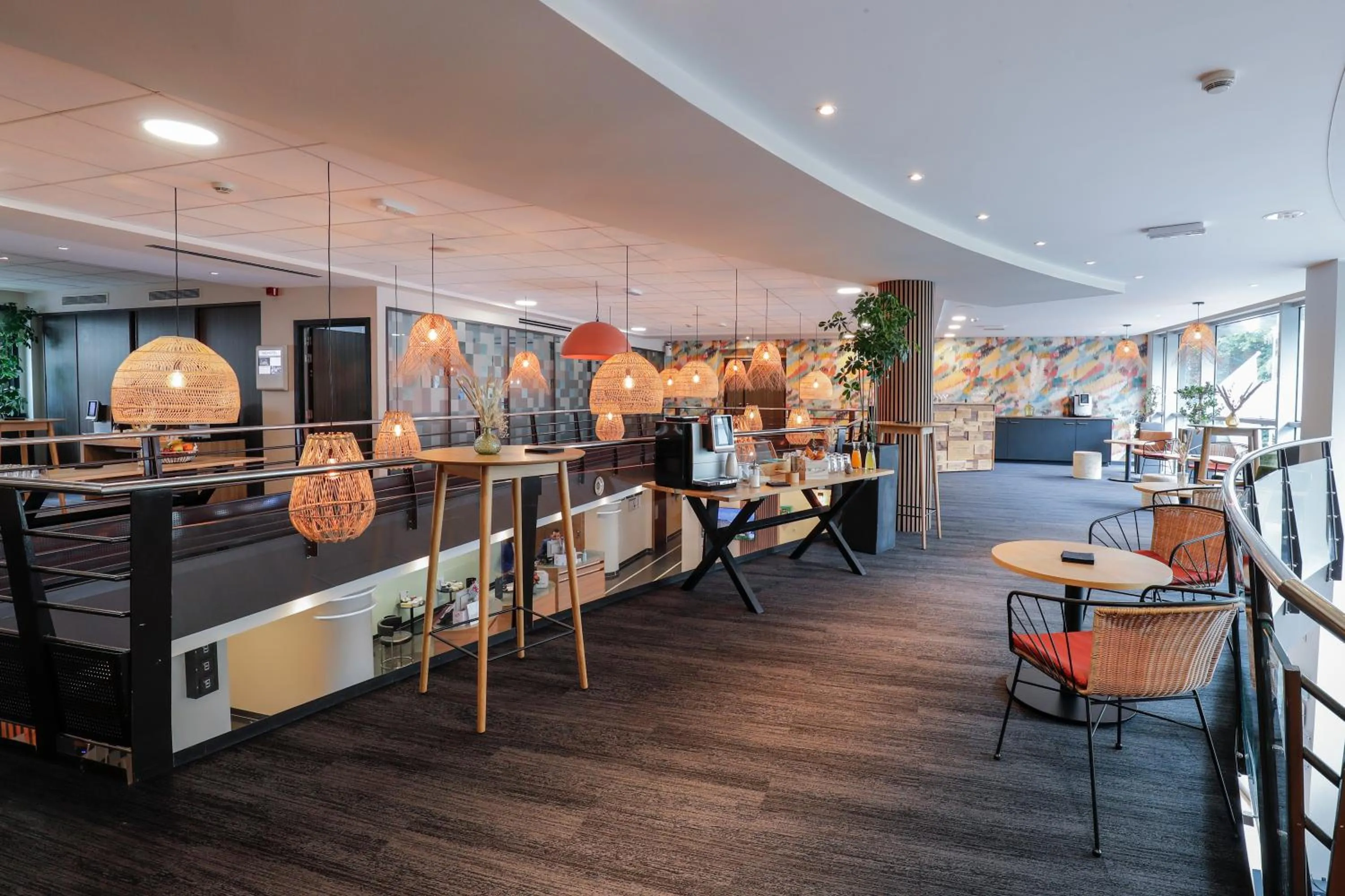 Lobby or reception in Novotel Luxembourg Centre