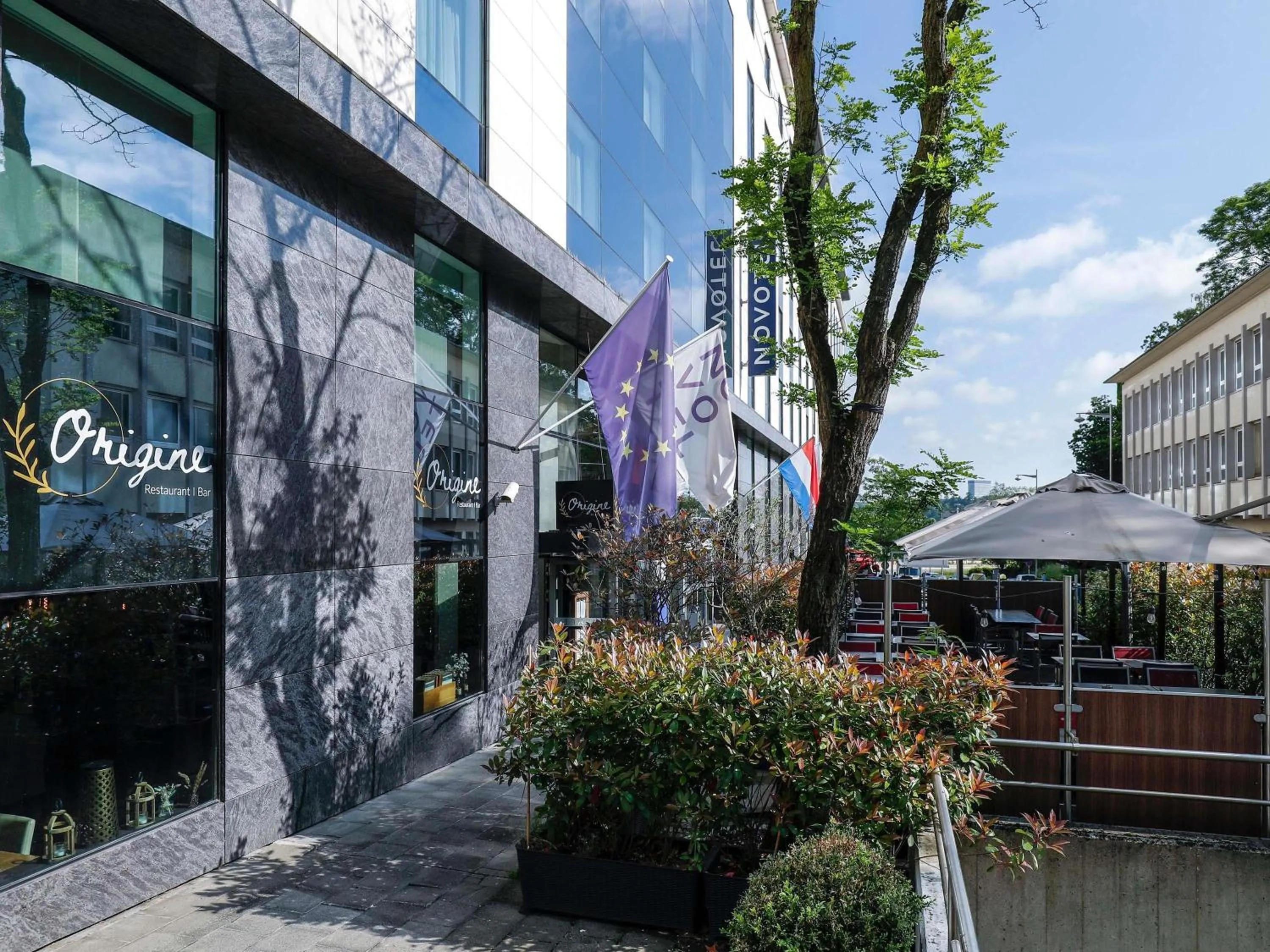 Lounge or bar in Novotel Luxembourg Centre
