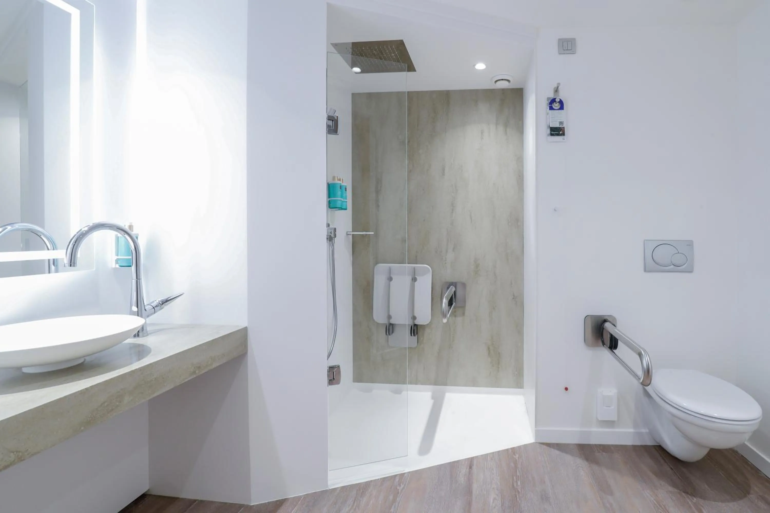 Bathroom in Novotel Luxembourg Centre