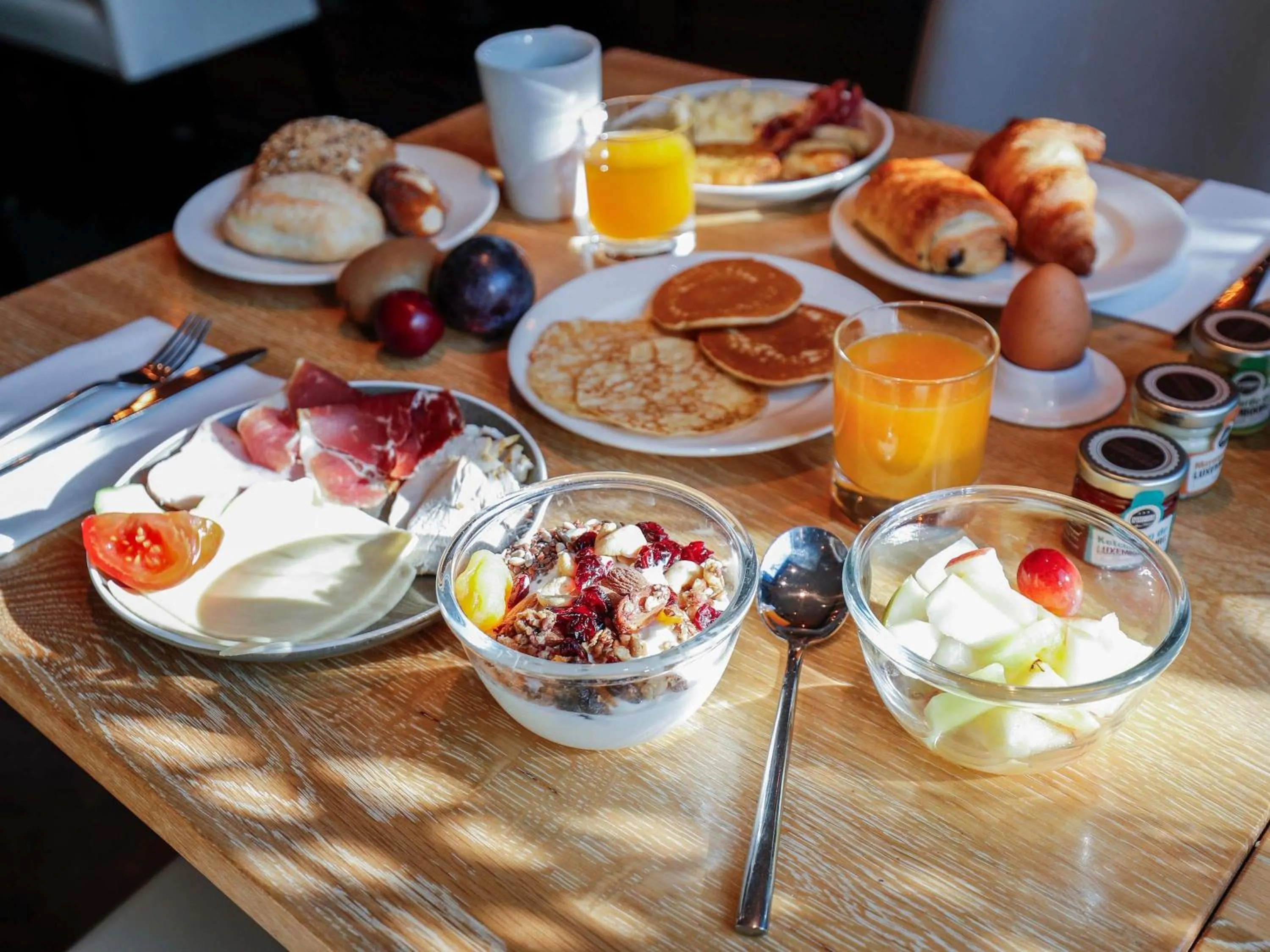 Breakfast in Novotel Luxembourg Centre