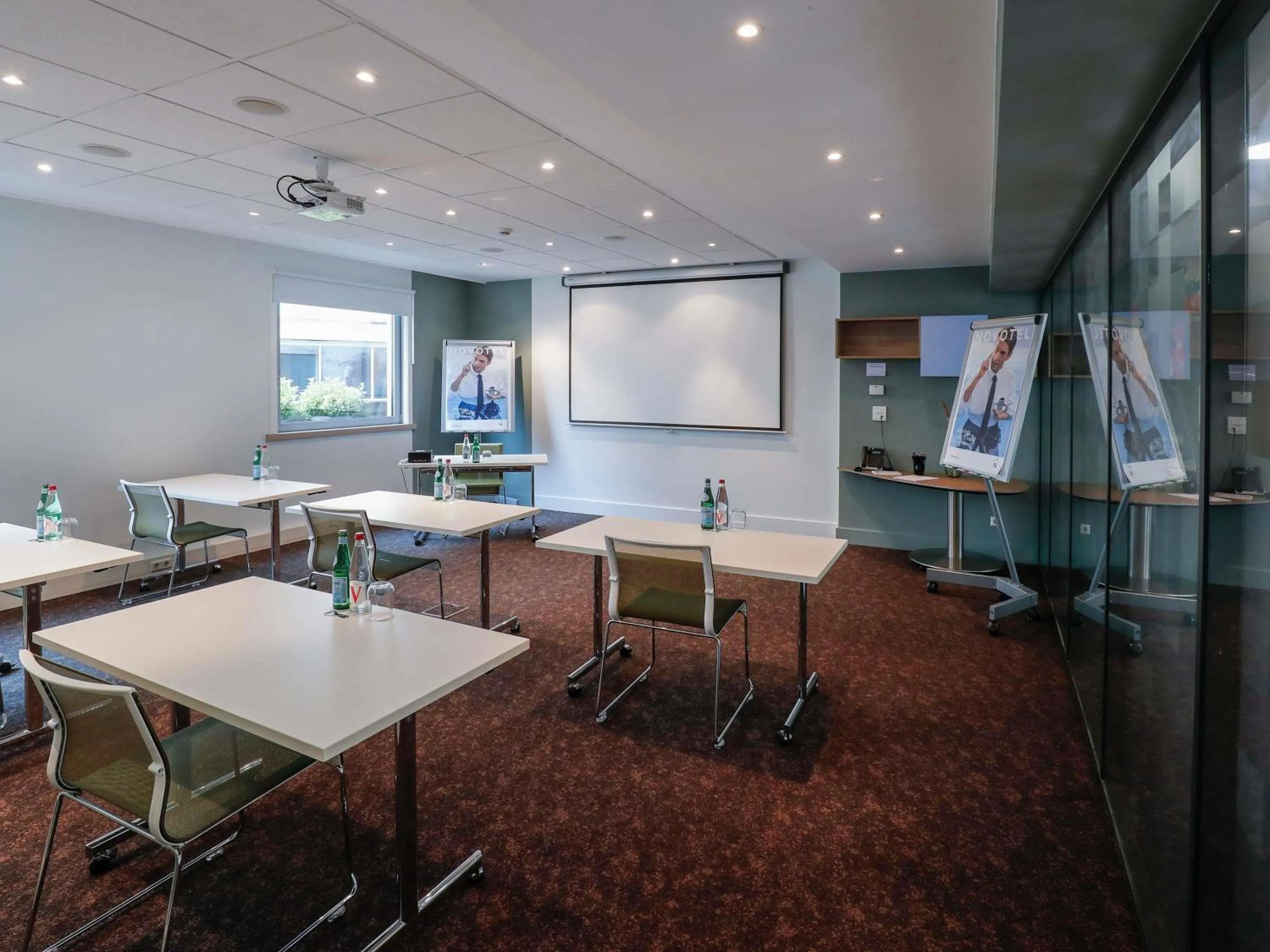 Meeting/conference room in Novotel Luxembourg Centre