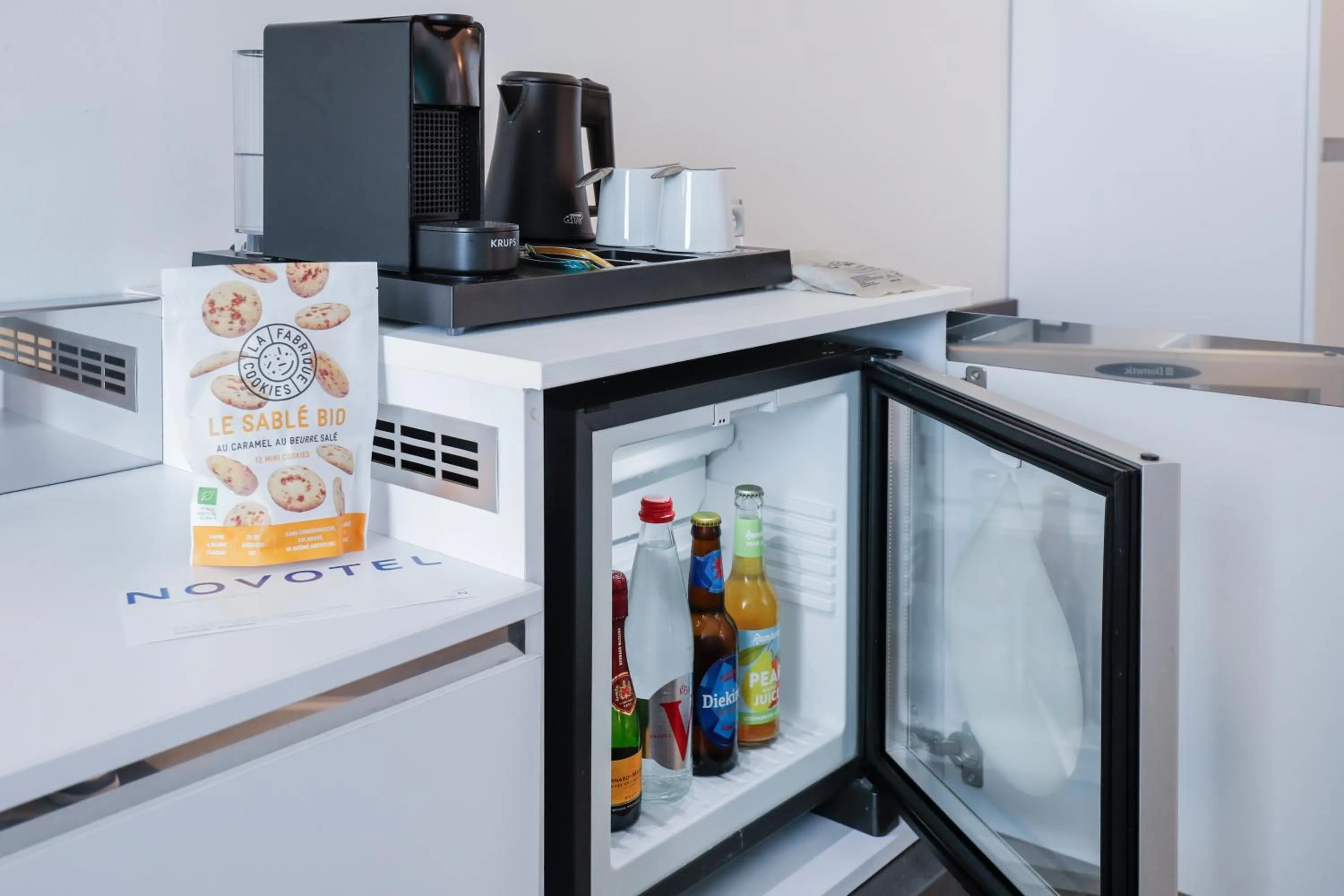 Bedroom in Novotel Luxembourg Centre
