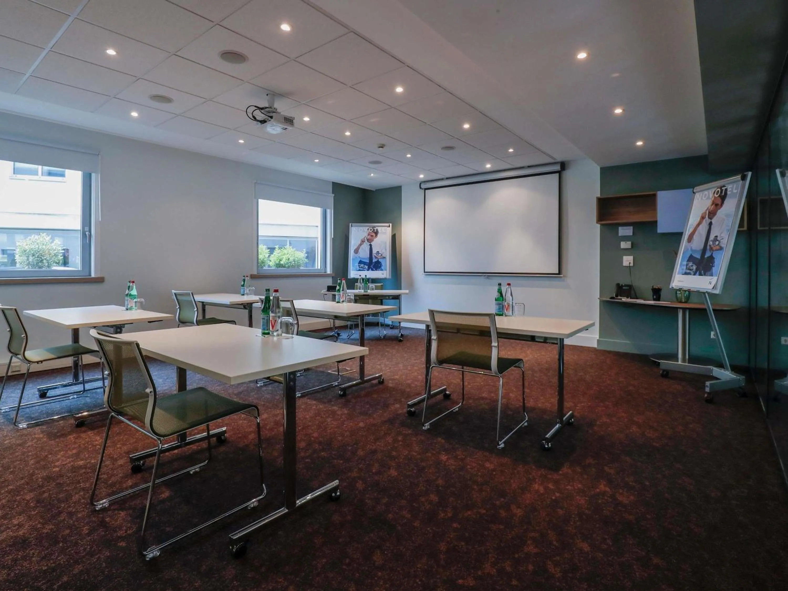 Meeting/conference room in Novotel Luxembourg Centre