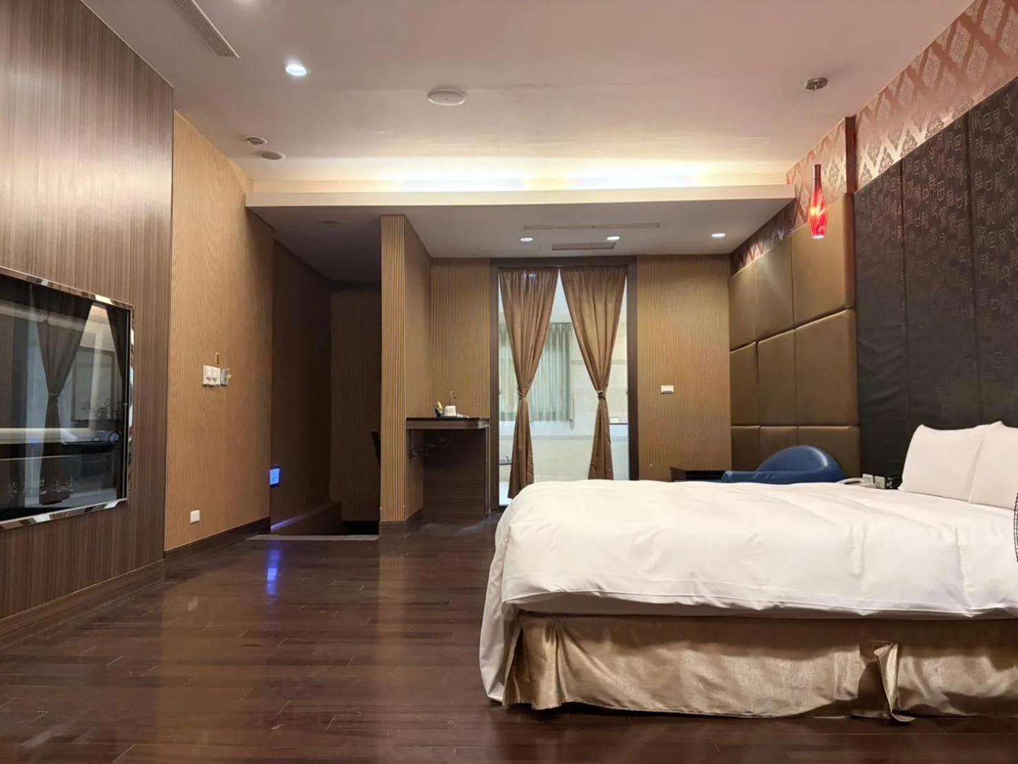 Large Double Room in Lisa Motel