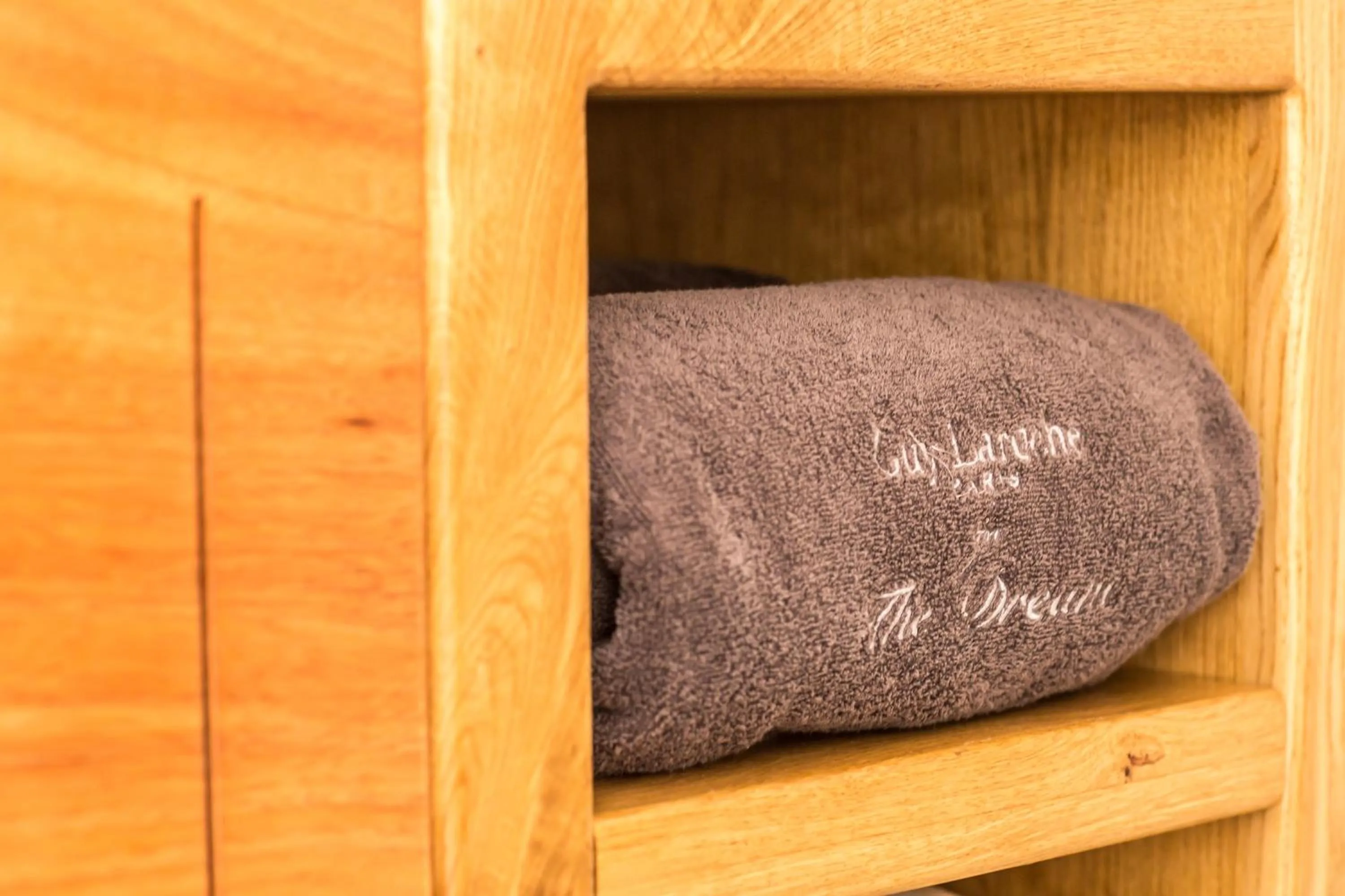 Time of day in The Dream Santorini