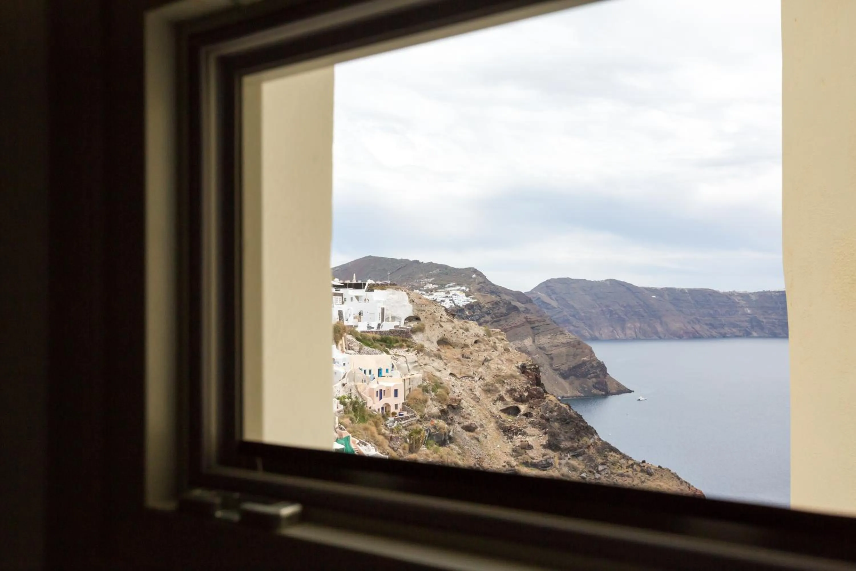 Time of day in The Dream Santorini