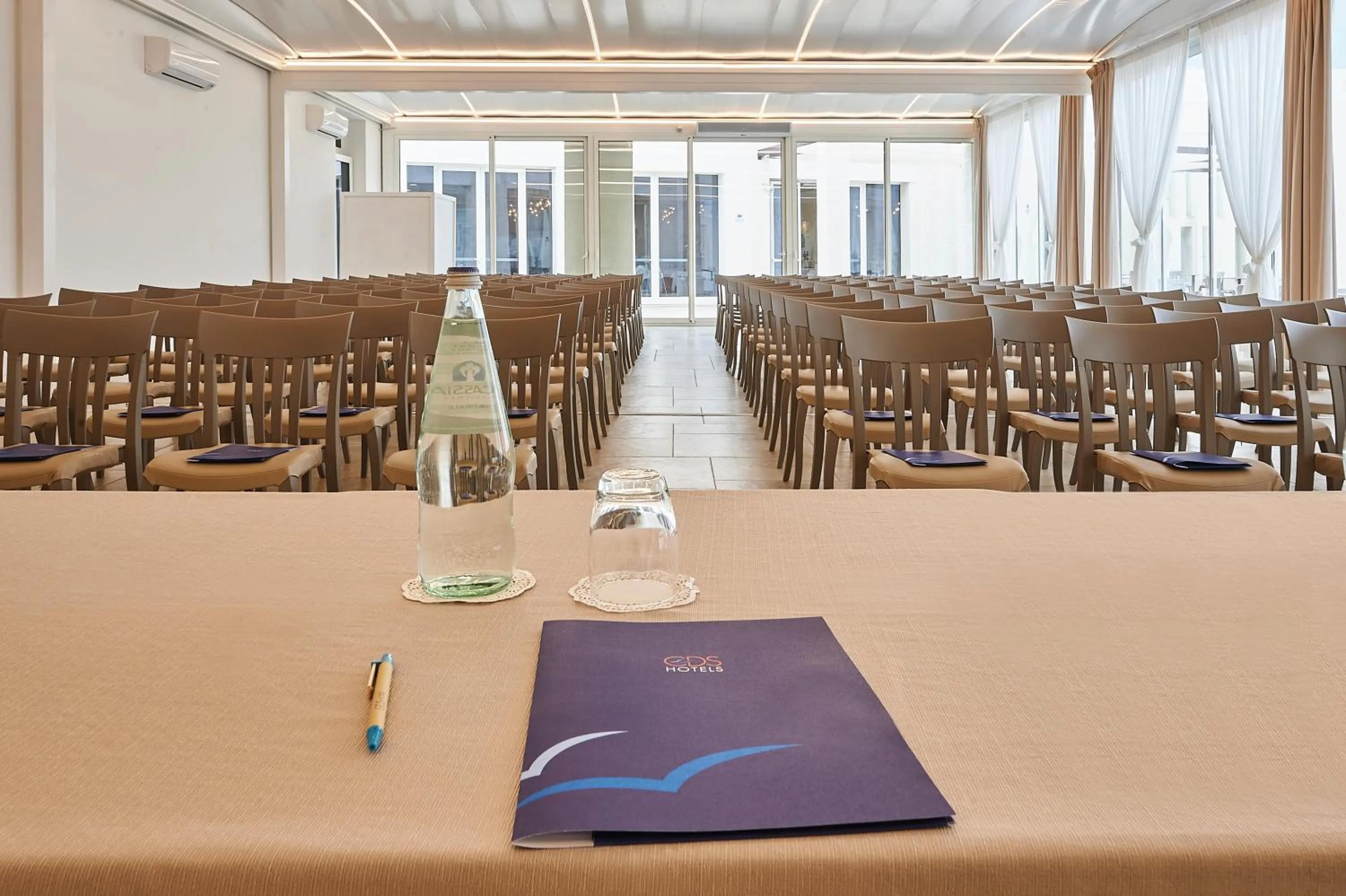 Meeting/conference room in Relais Masseria Le Cesine - CDSHotels