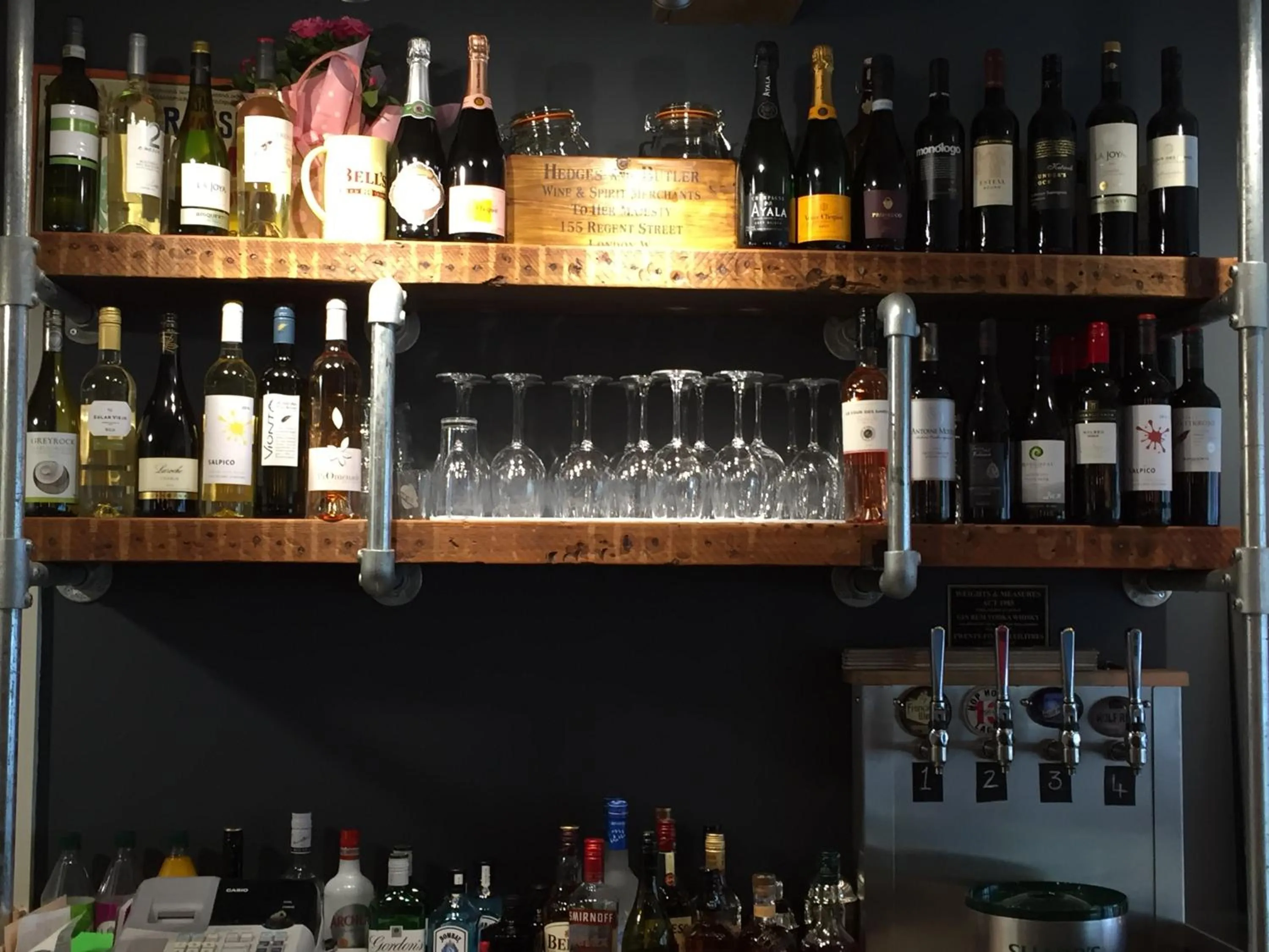 Alcoholic drinks in Billycan