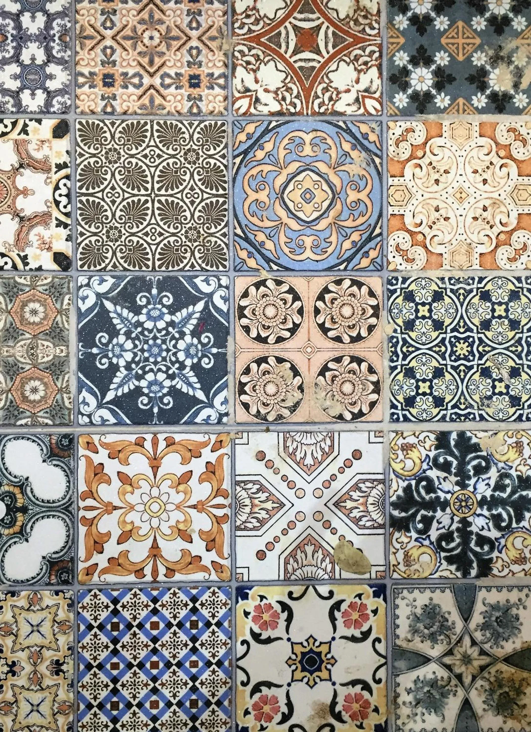 Decorative detail in Billycan