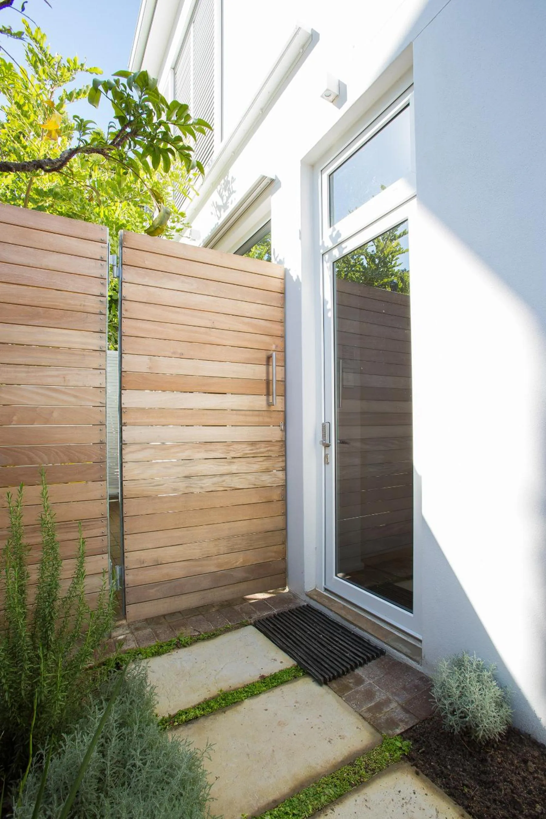 Garden view in Laanhof Studios