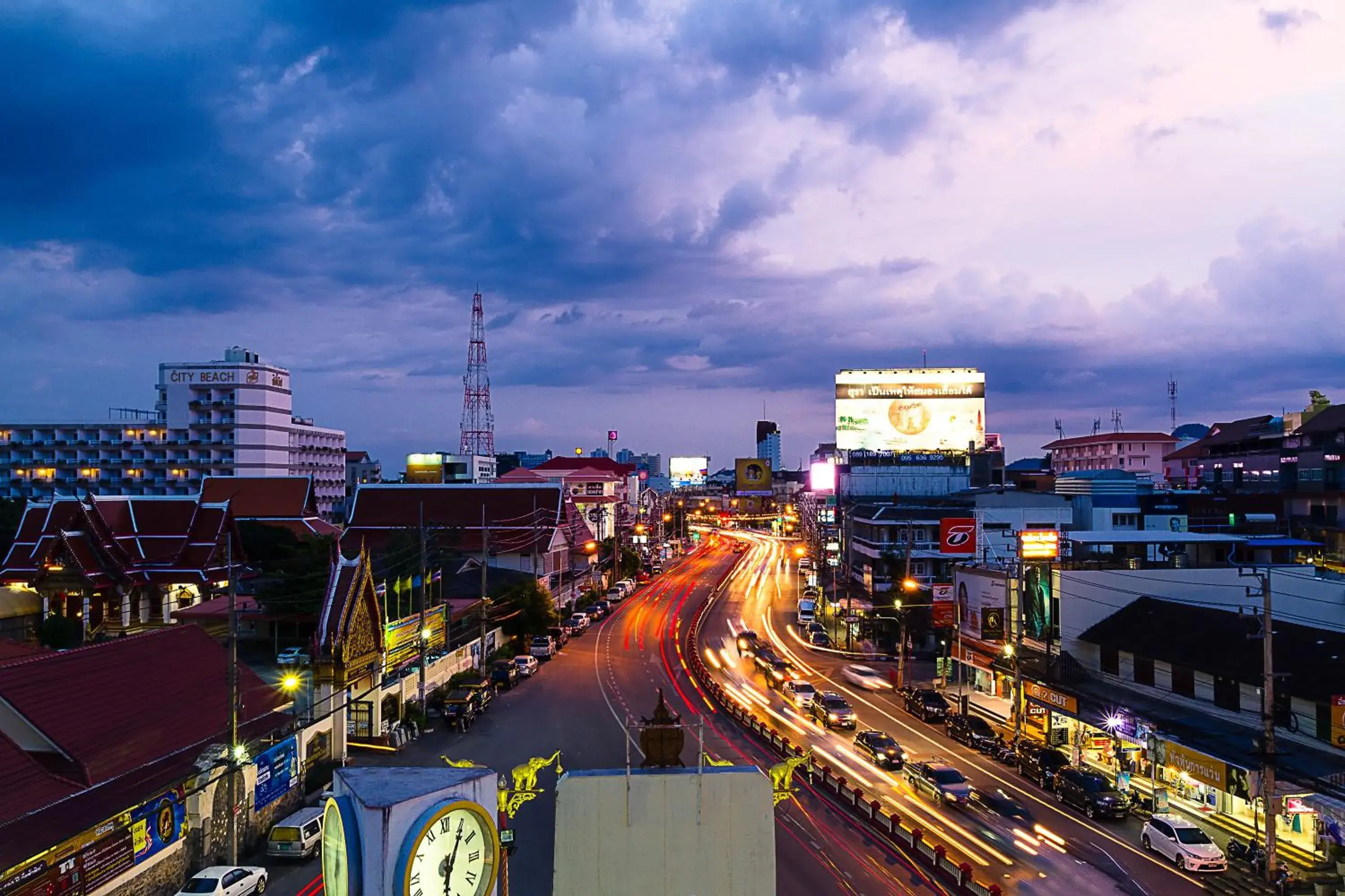 City view in The Moon Hostel Huahin City view in The Moon Hostel Huahin