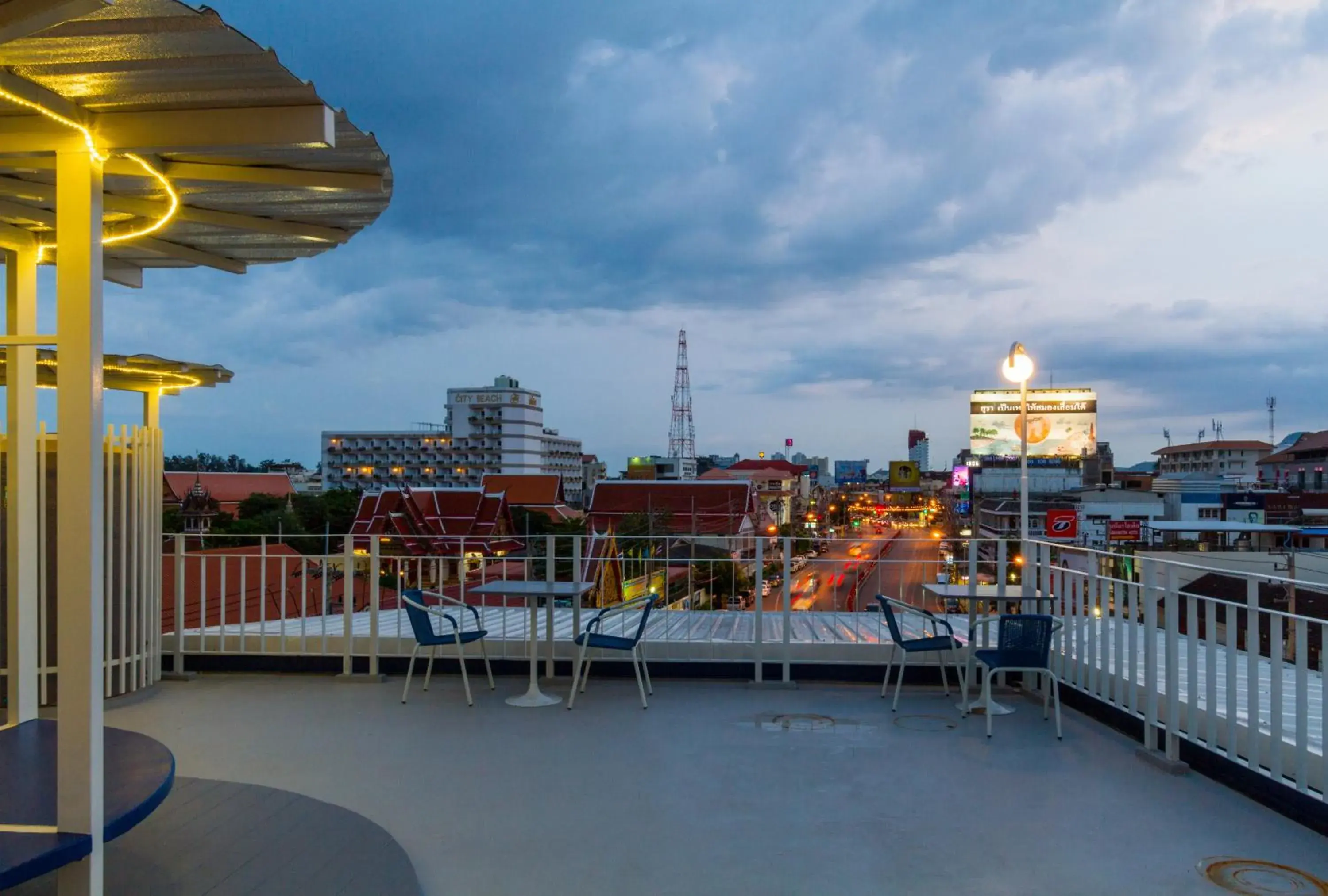 City view in The Moon Hostel Huahin City view in The Moon Hostel Huahin