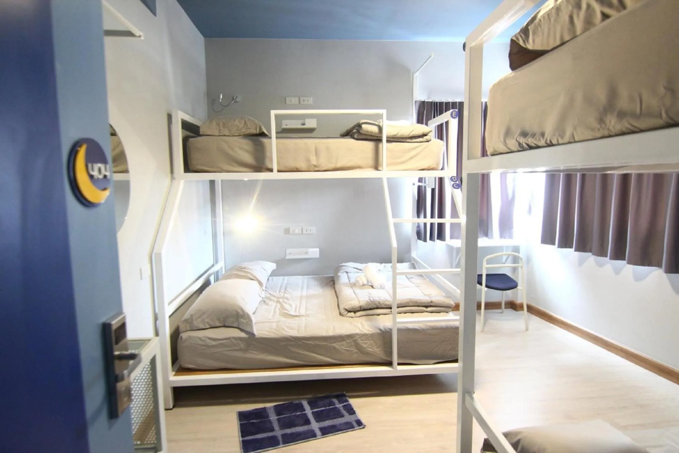 bunk bed, Bed in The Moon Hostel Huahin
