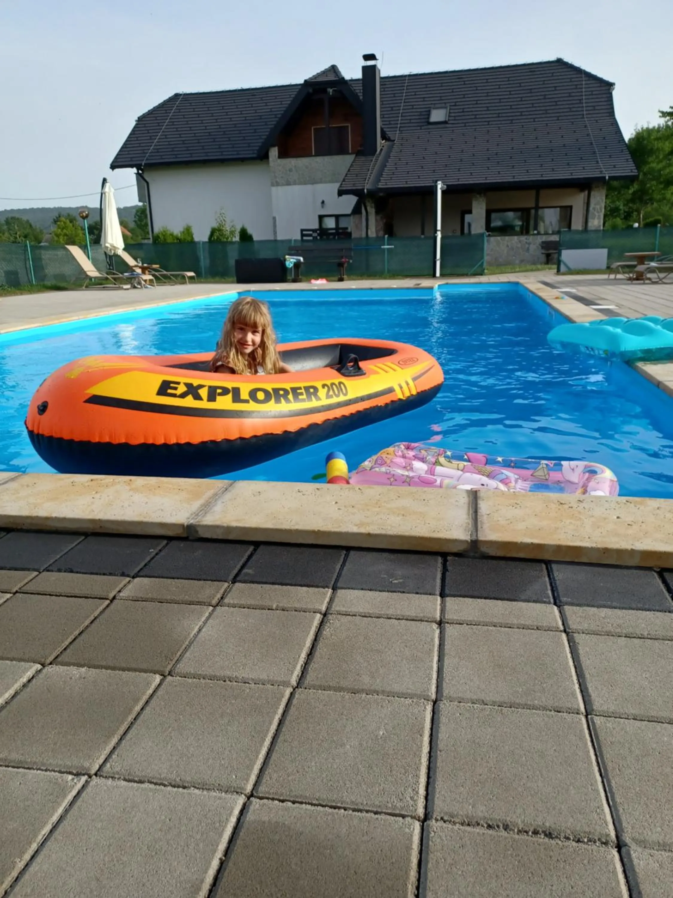 Swimming pool in Villa Stone