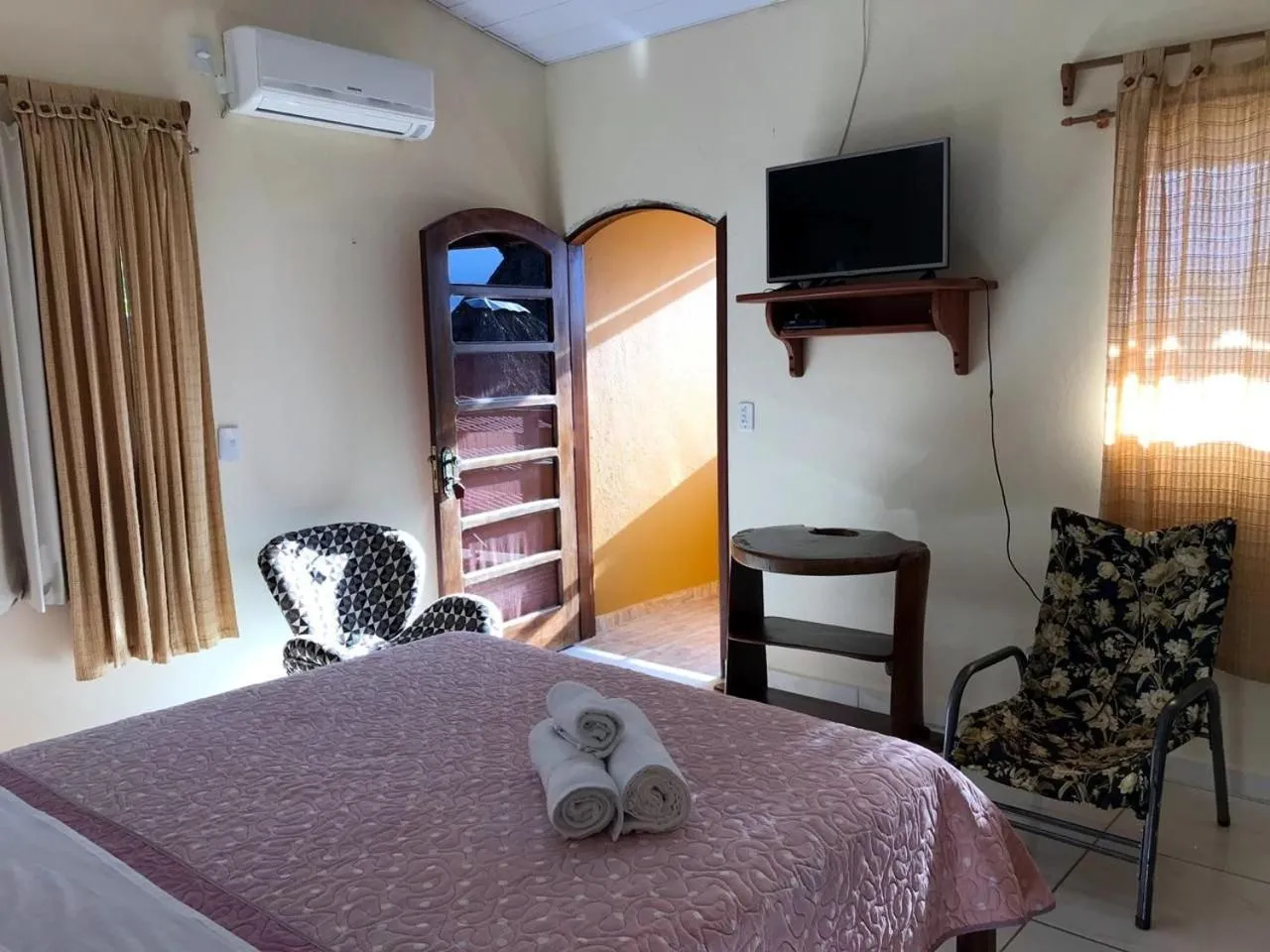 Photo of the whole room, Bed in Pousada Casa do Cerrado - Alto Paraíso de Goiás