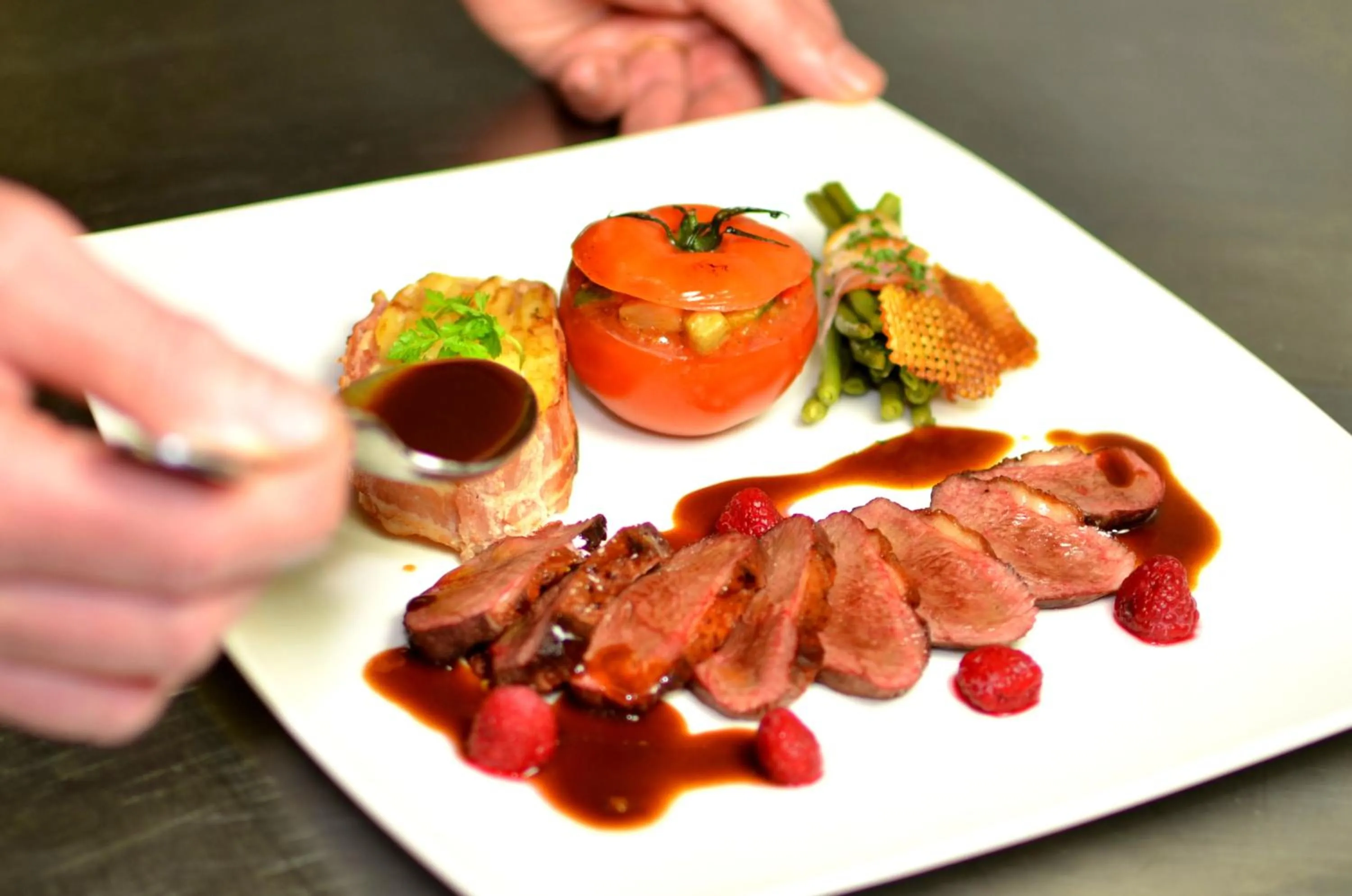 Restaurant/places to eat in Weidendall