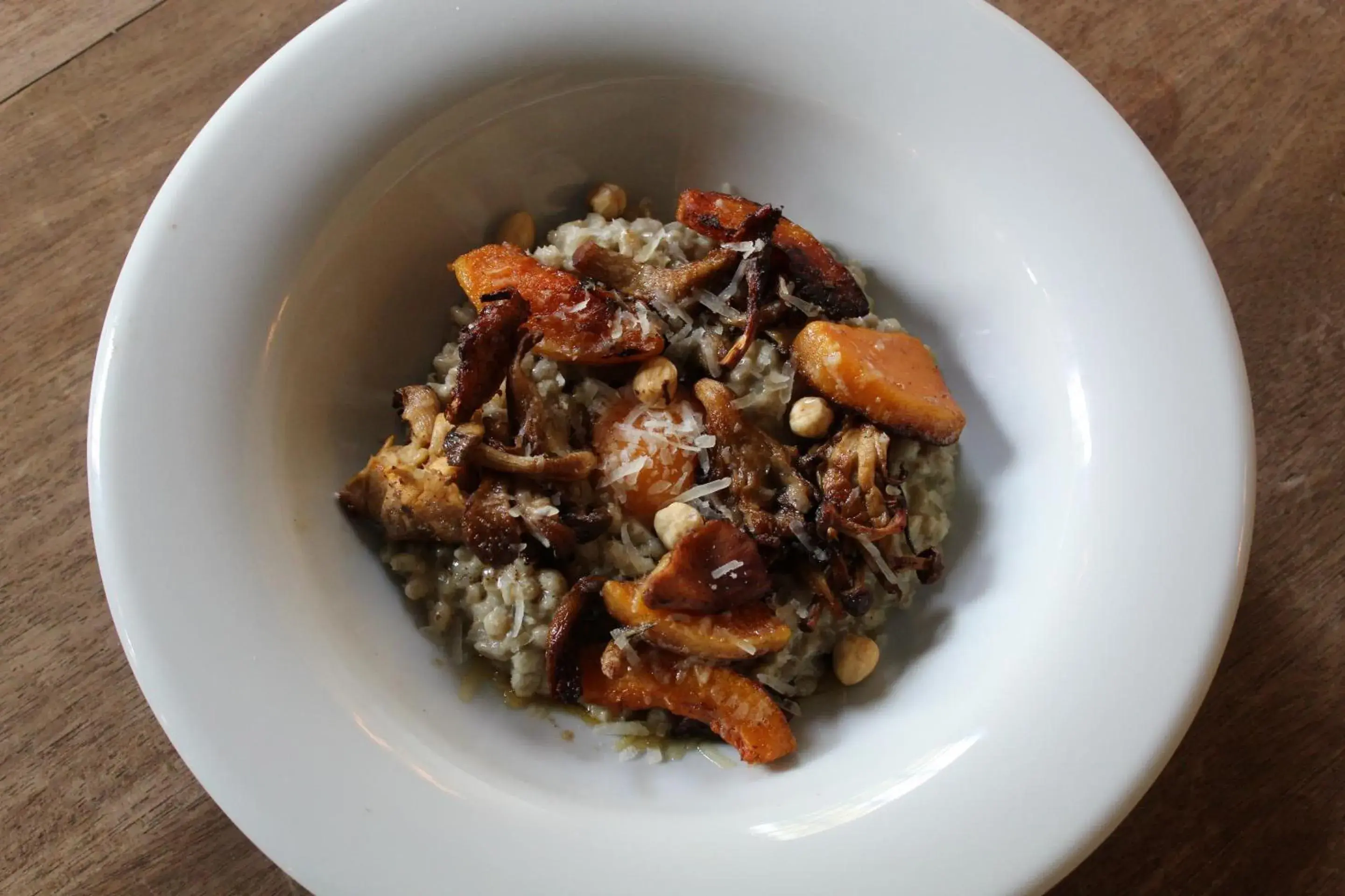 Food and drinks in The Dog & Gun Inn Food and drinks in The Dog & Gun Inn