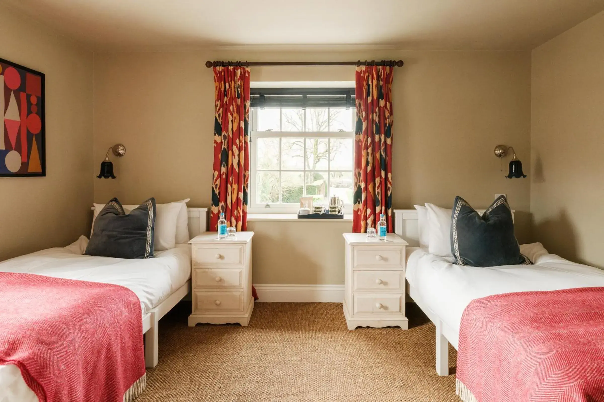 Bedroom, Bed in The Dog and Gun Bedroom, Bed in The Dog and Gun