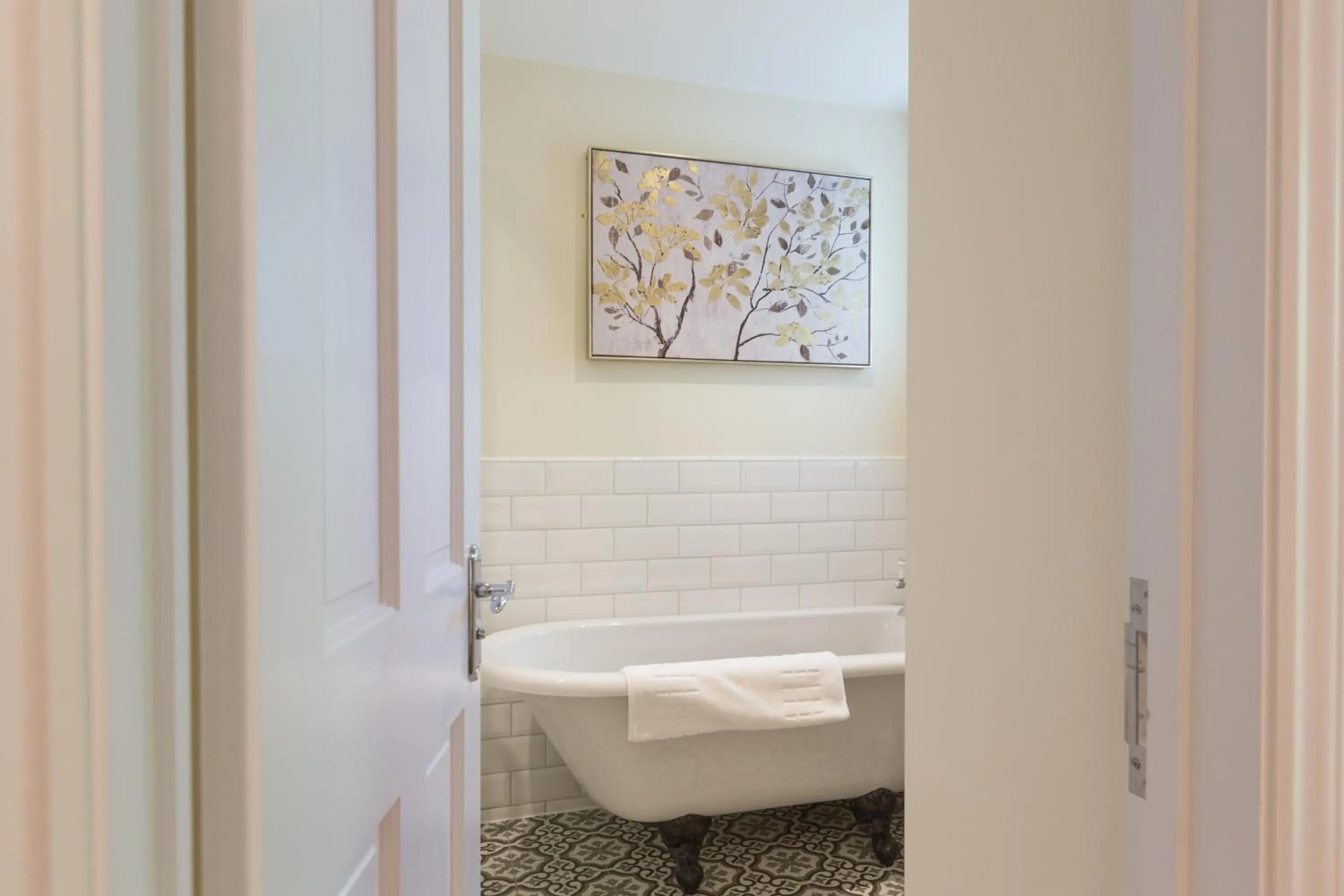 Bathroom in The Dog & Gun Inn