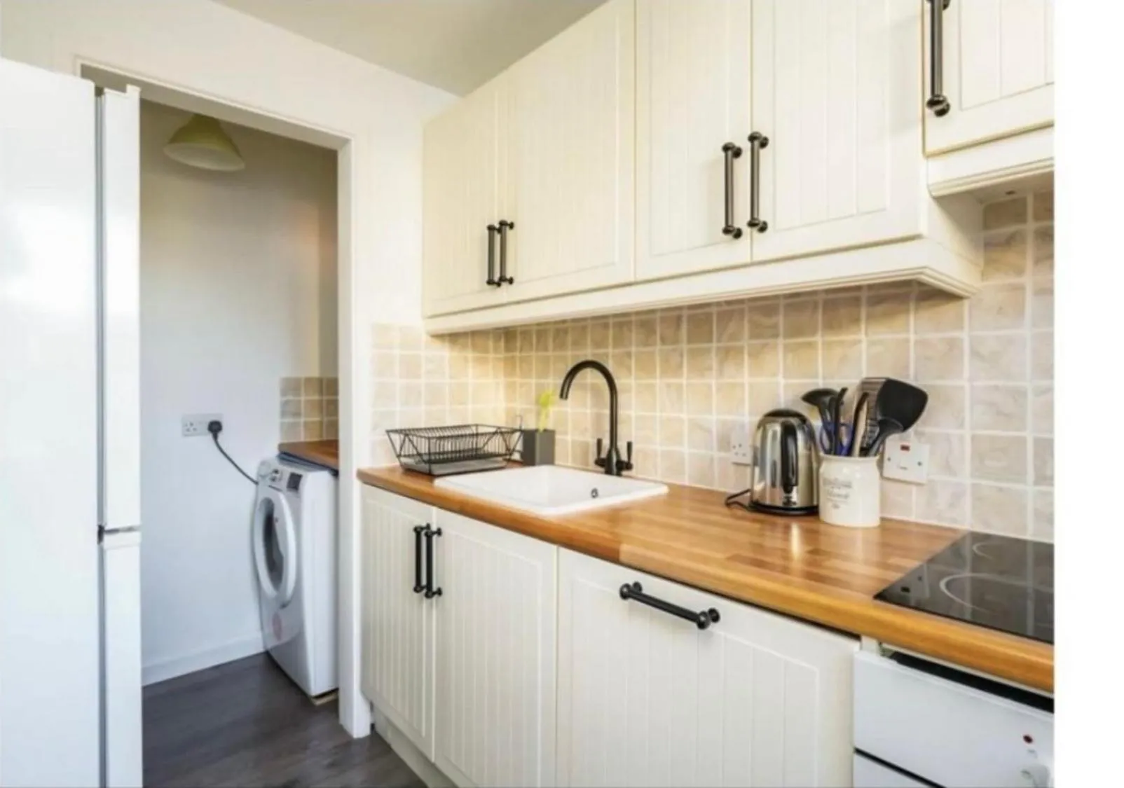 Kitchen or kitchenette in La casetta d'Àneu
