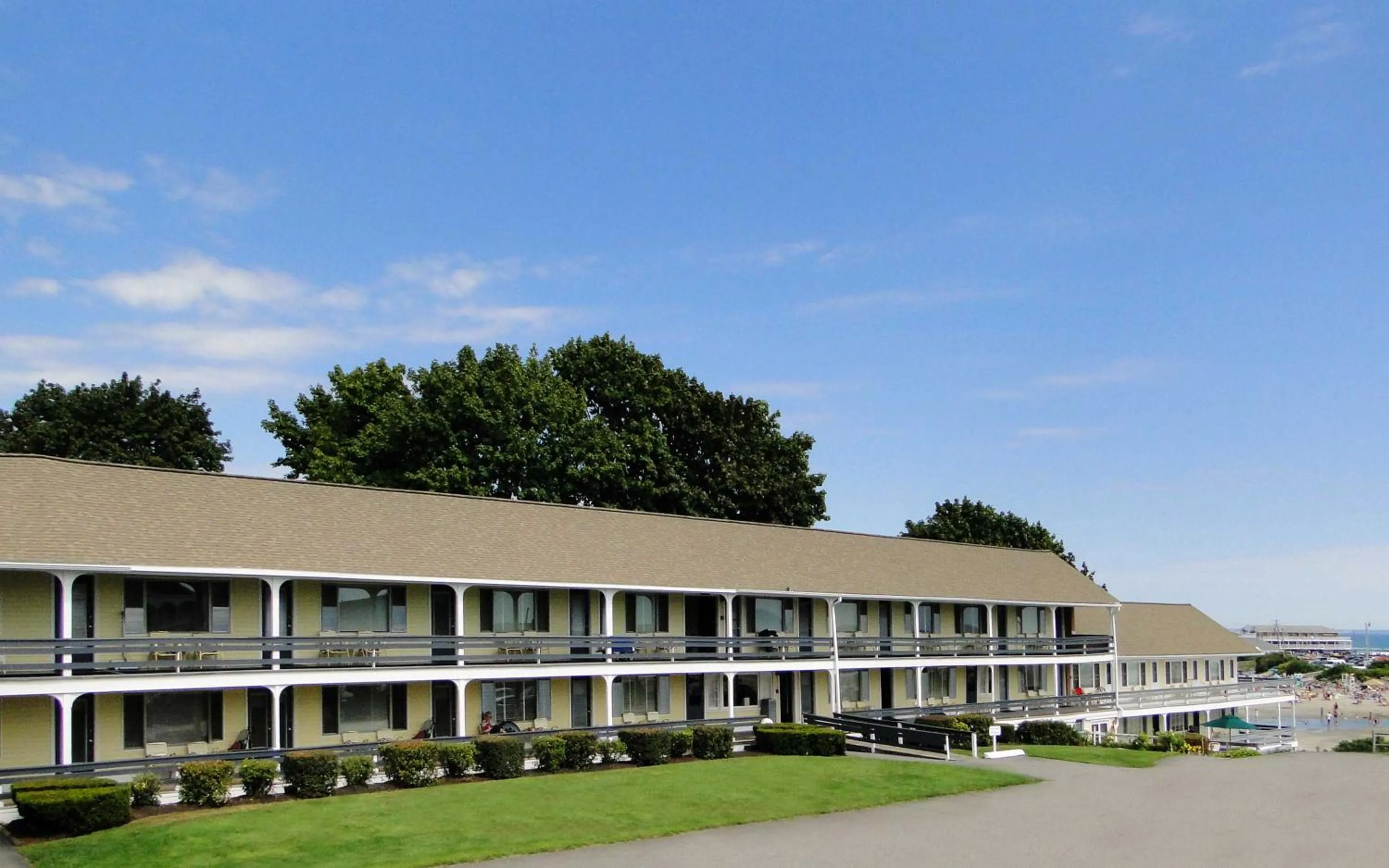 Property building in Sea Chambers