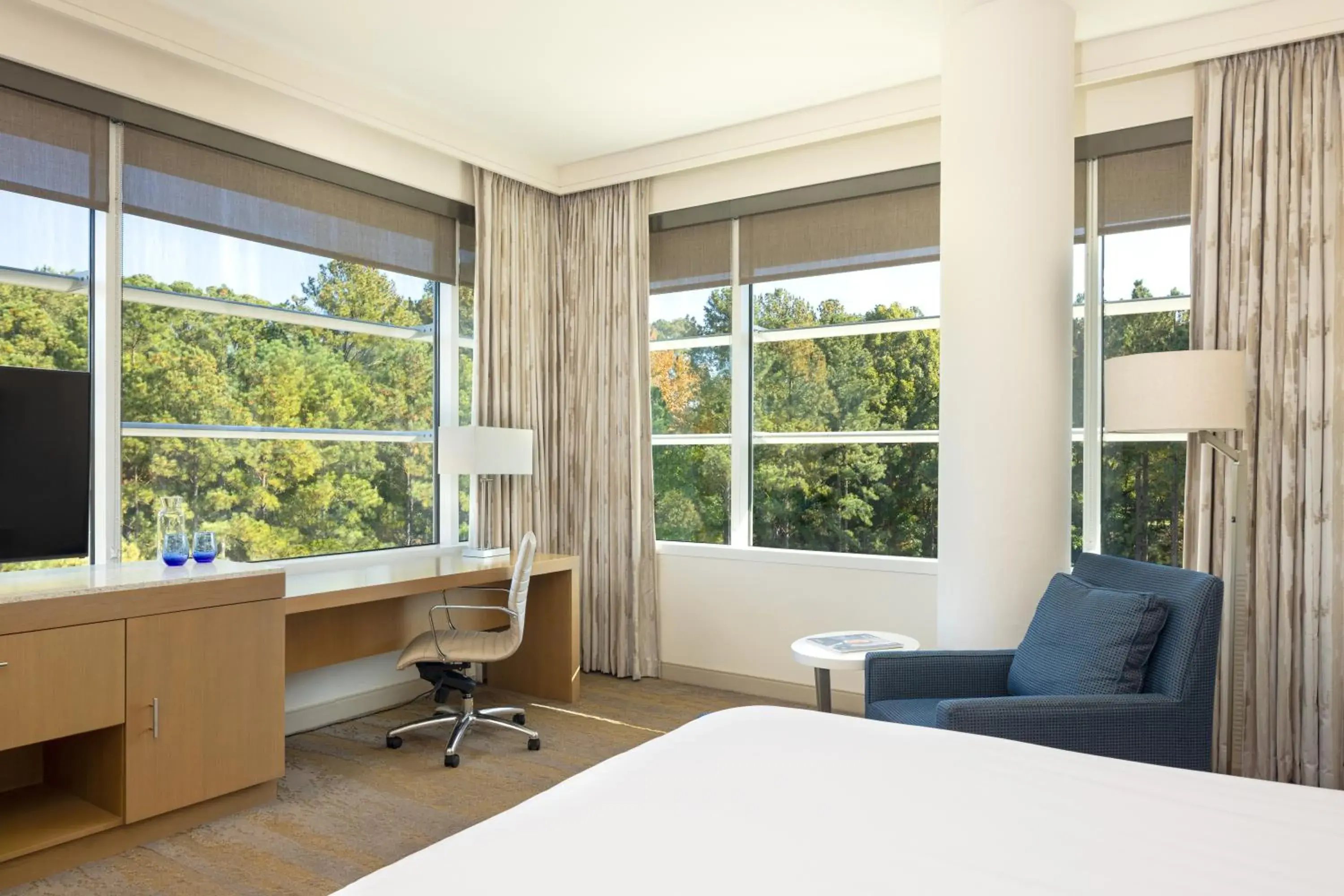 Bedroom, Bed in JB Duke Hotel Bedroom, Bed in JB Duke Hotel