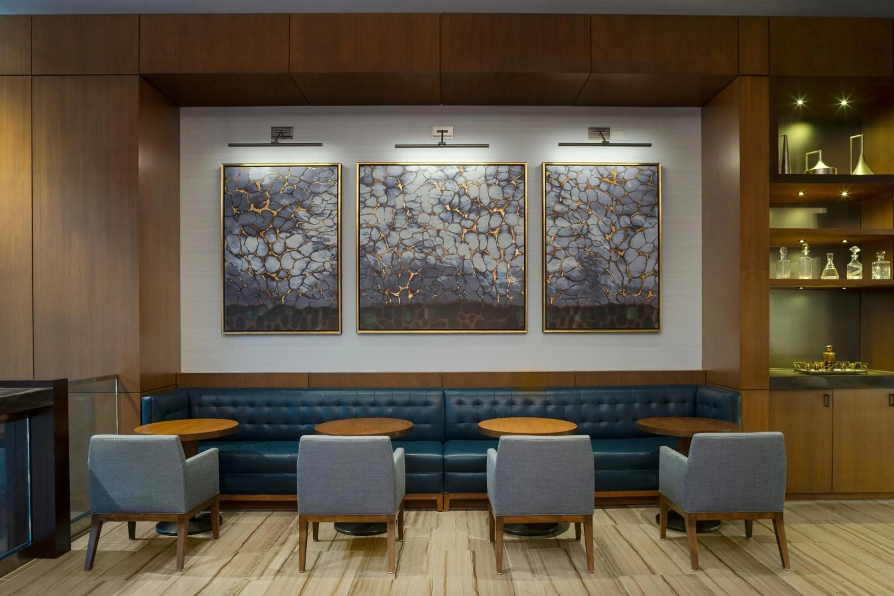 Lounge or bar in JB Duke Hotel