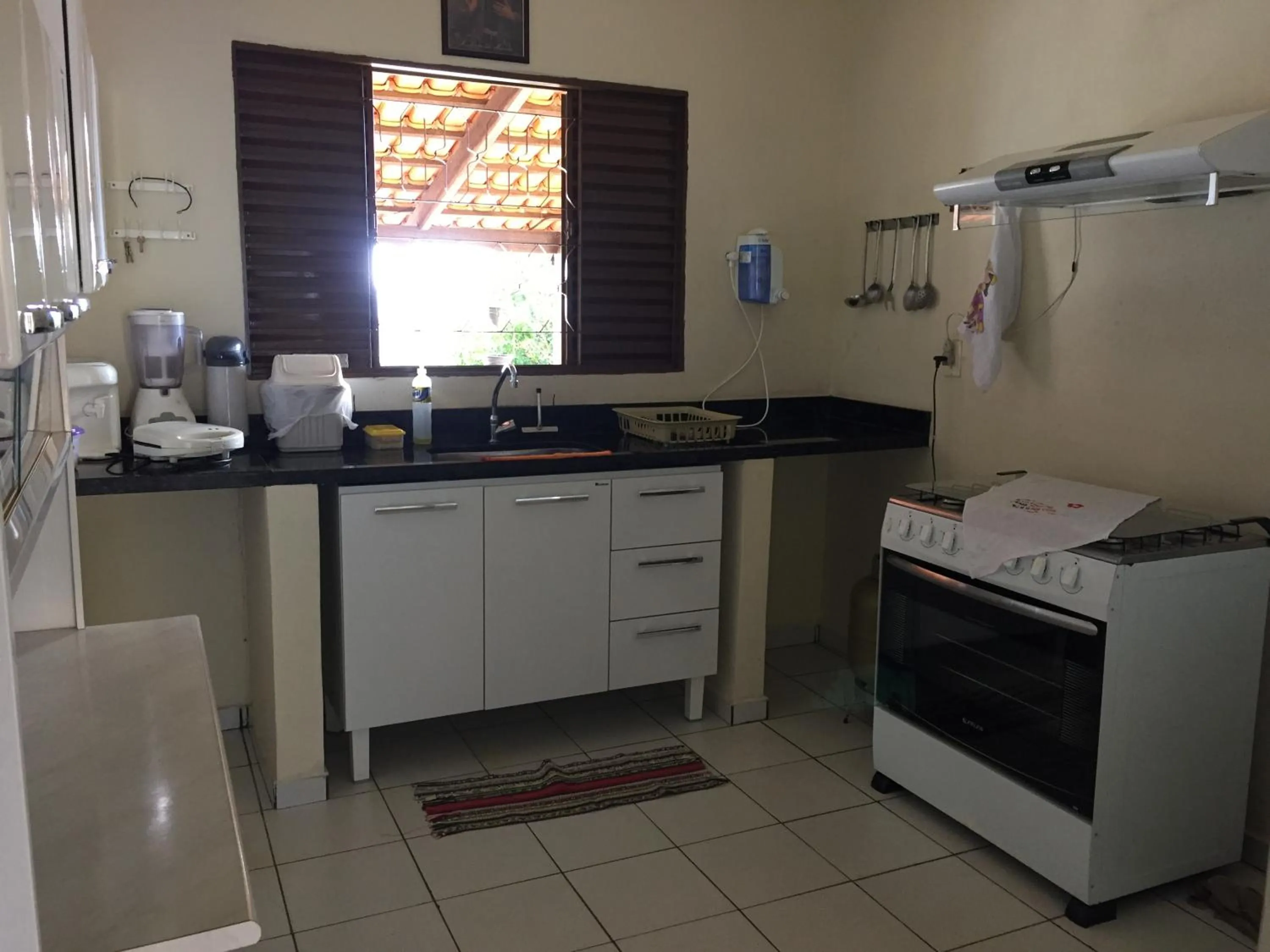 Communal kitchen in Pousada Recanto das Pedras São Leopoldo