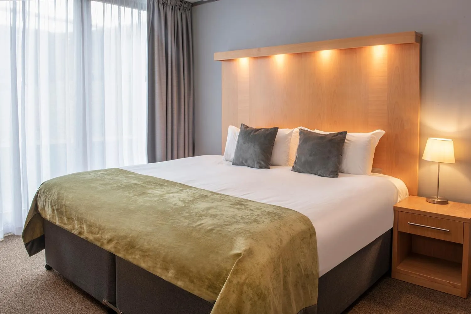 Bedroom, Bed in The Jubilee Hotel