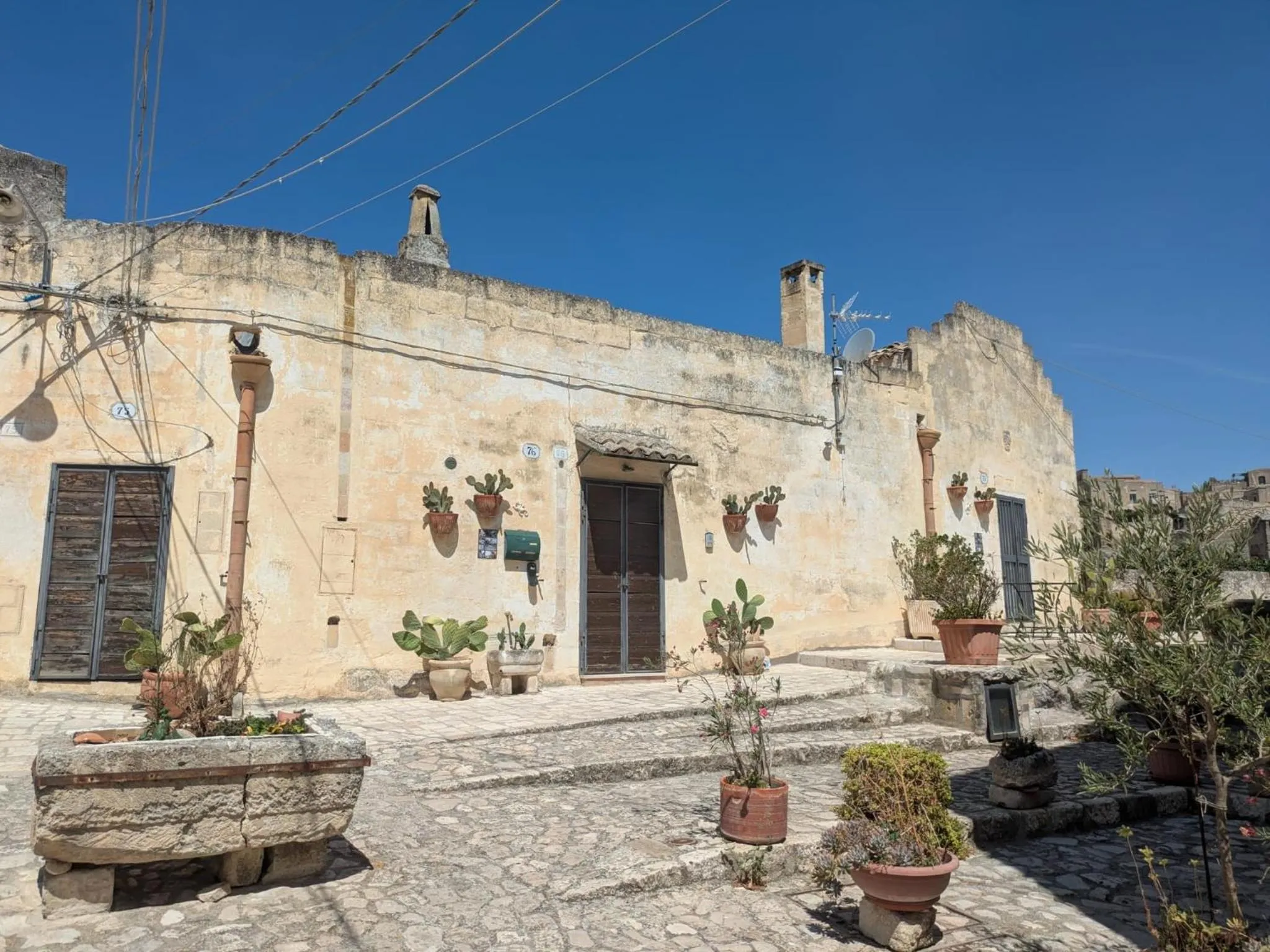 Property building in Il Geco