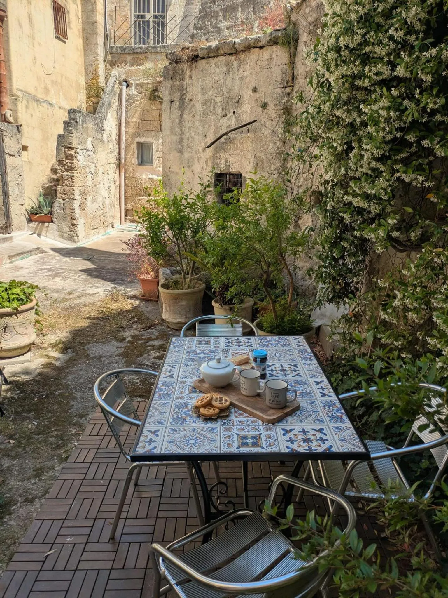 Property building in Il Geco