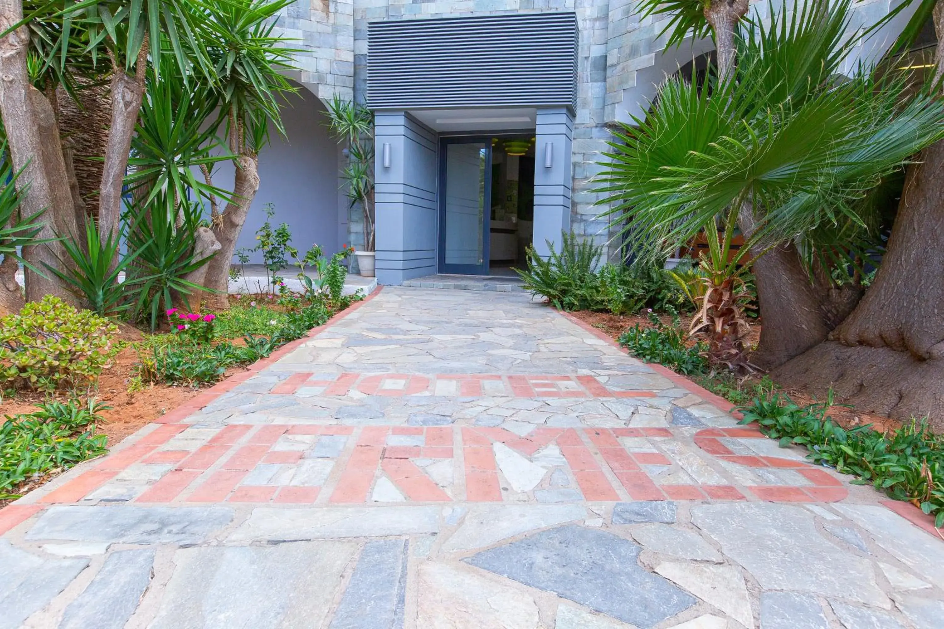 Facade/entrance in Hermes Hotel Facade/entrance in Hermes Hotel