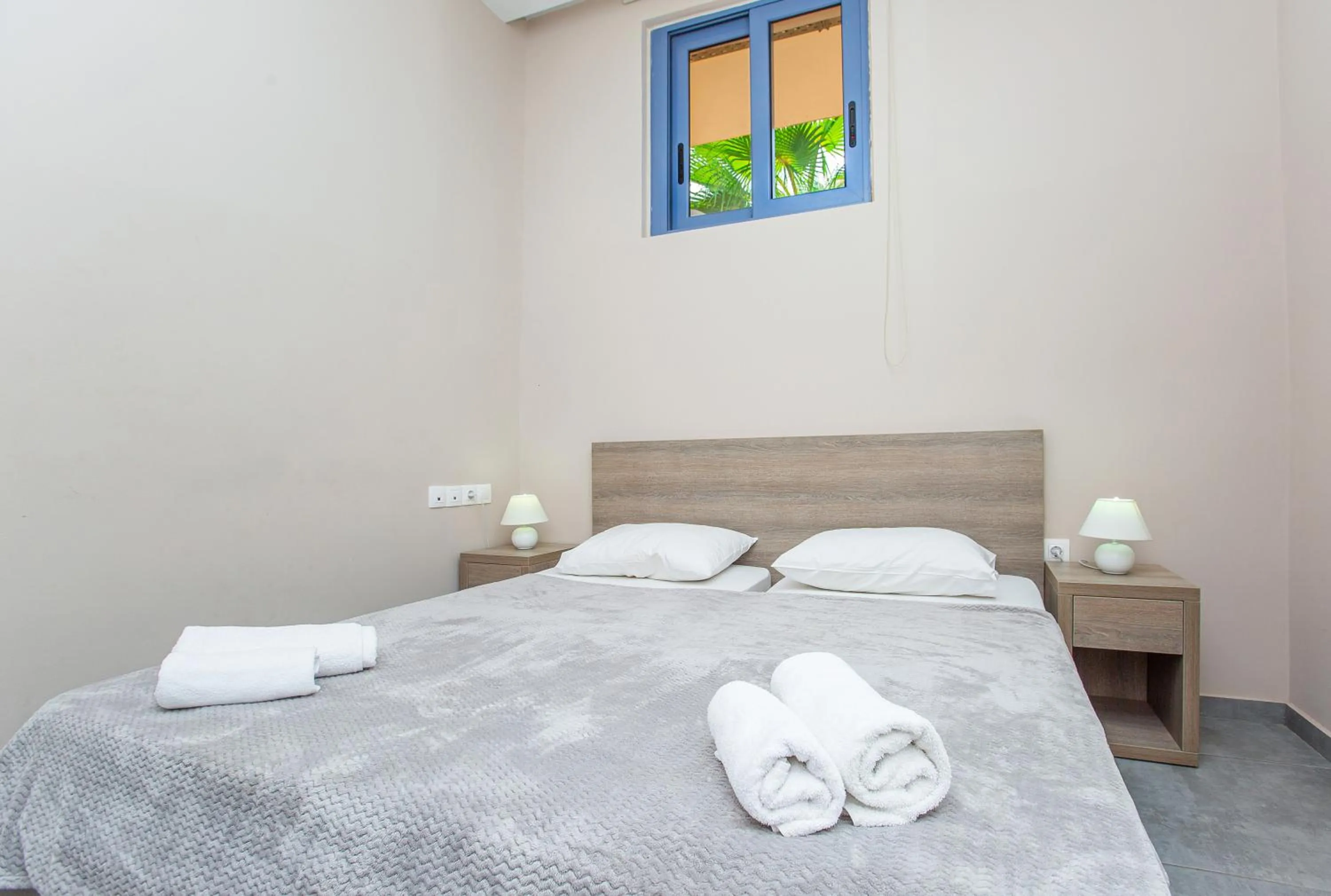 Bedroom, Bed in Hermes Hotel