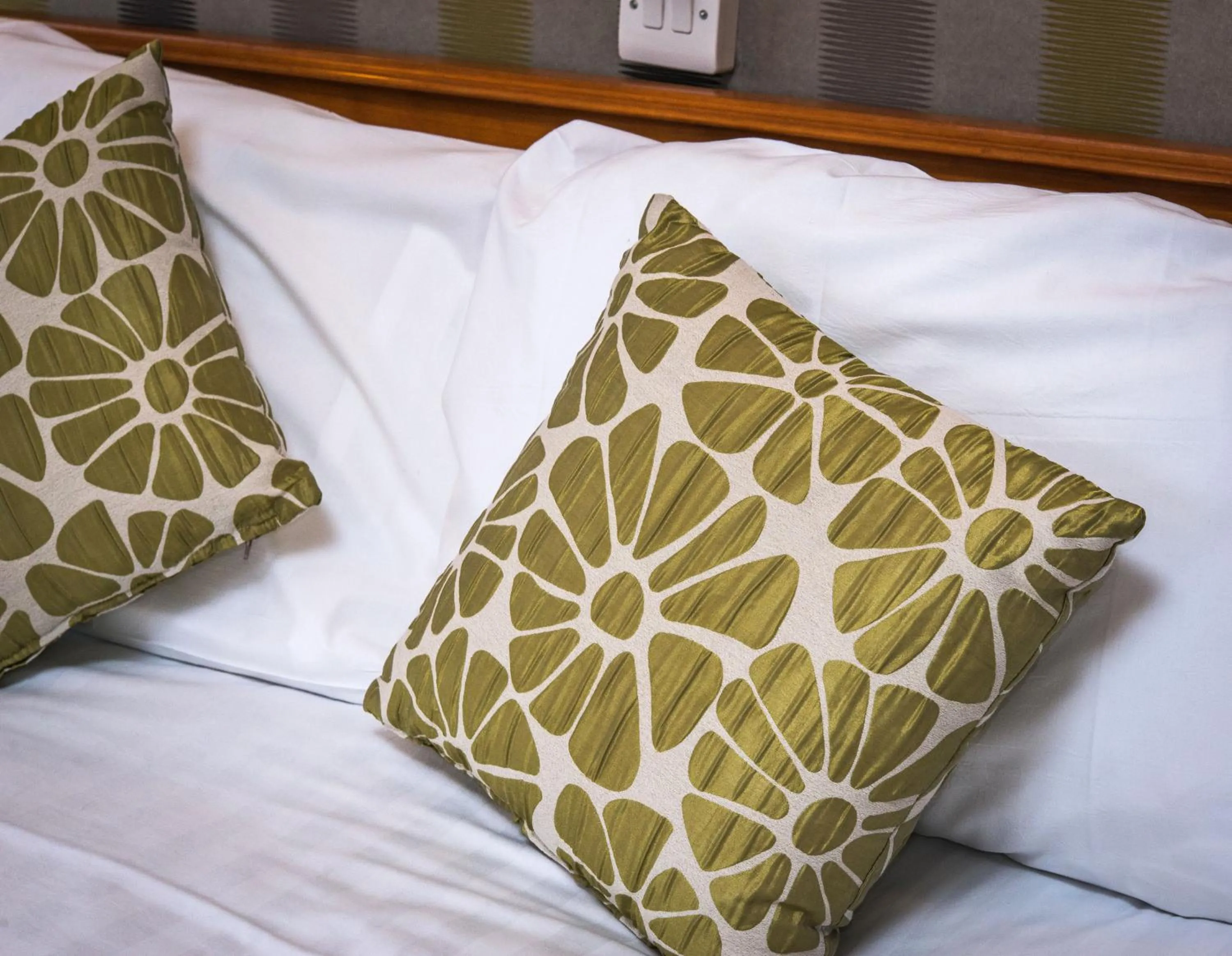 Decorative detail, Bed in The Cottage Hotel