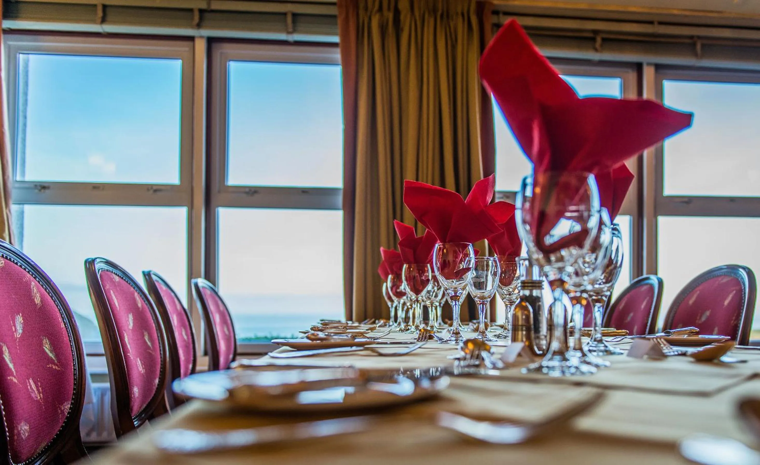 Restaurant/places to eat in The Cottage Hotel