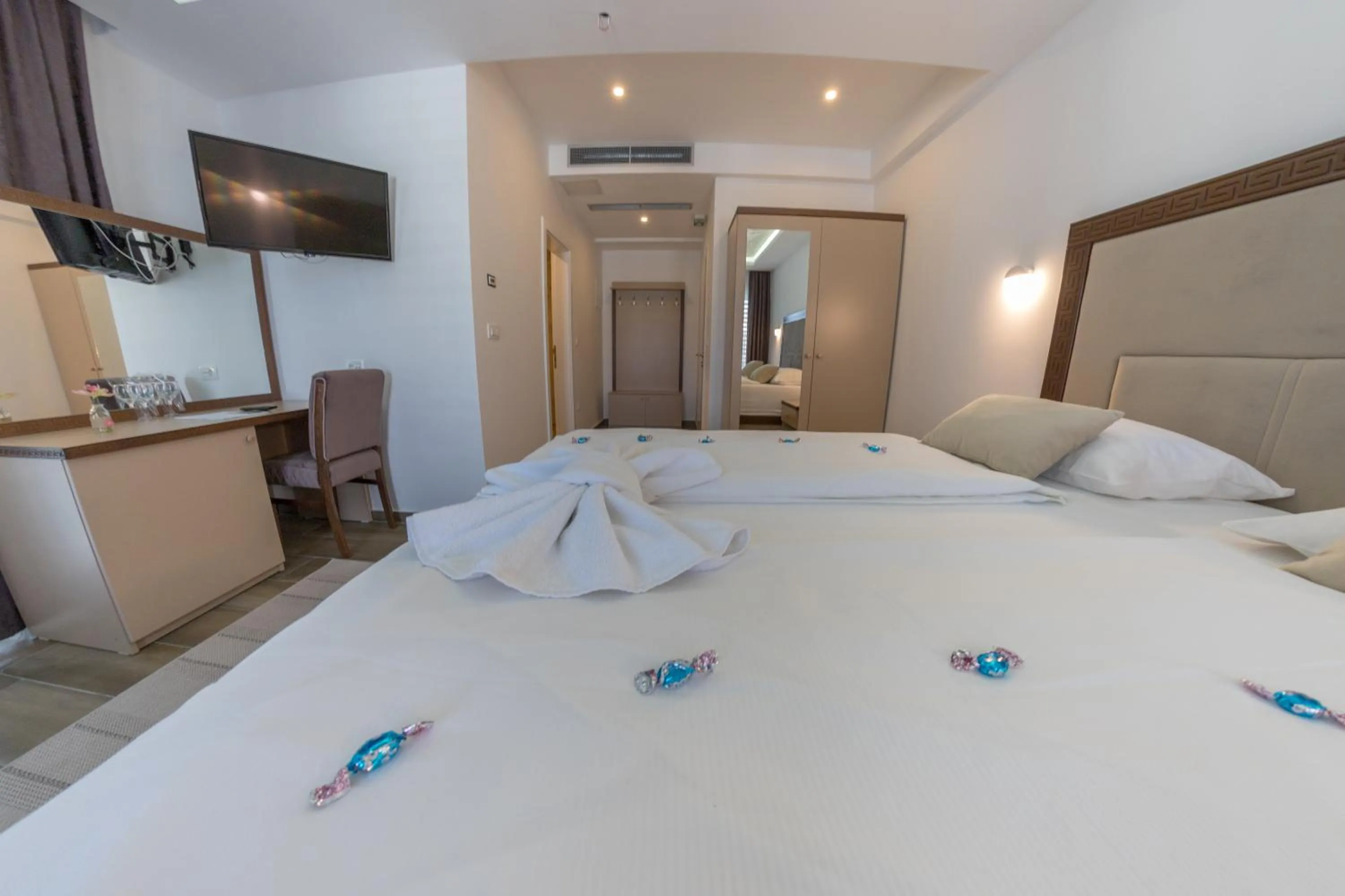 Photo of the whole room in Hotel Rekic