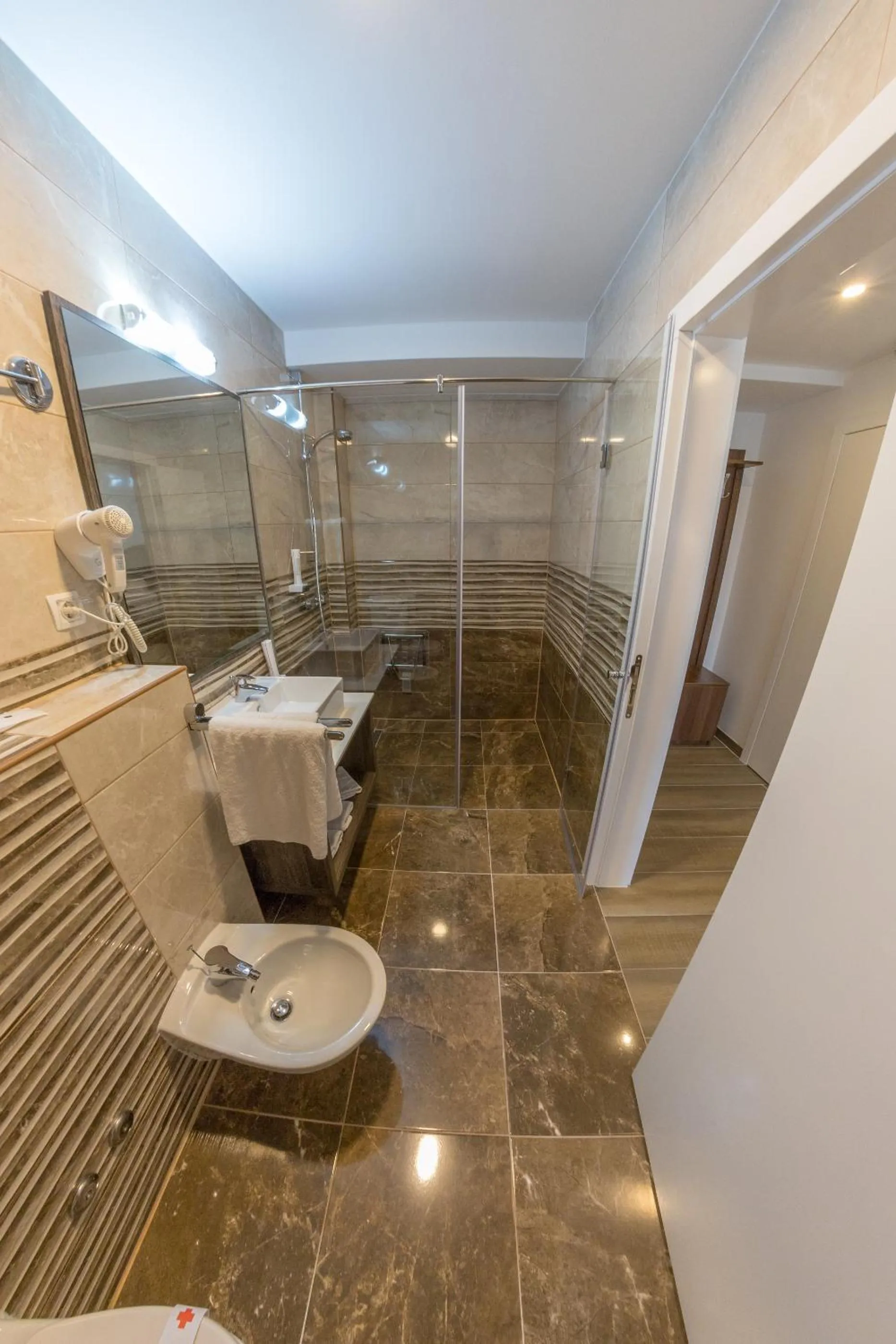 Bathroom in Hotel Rekic