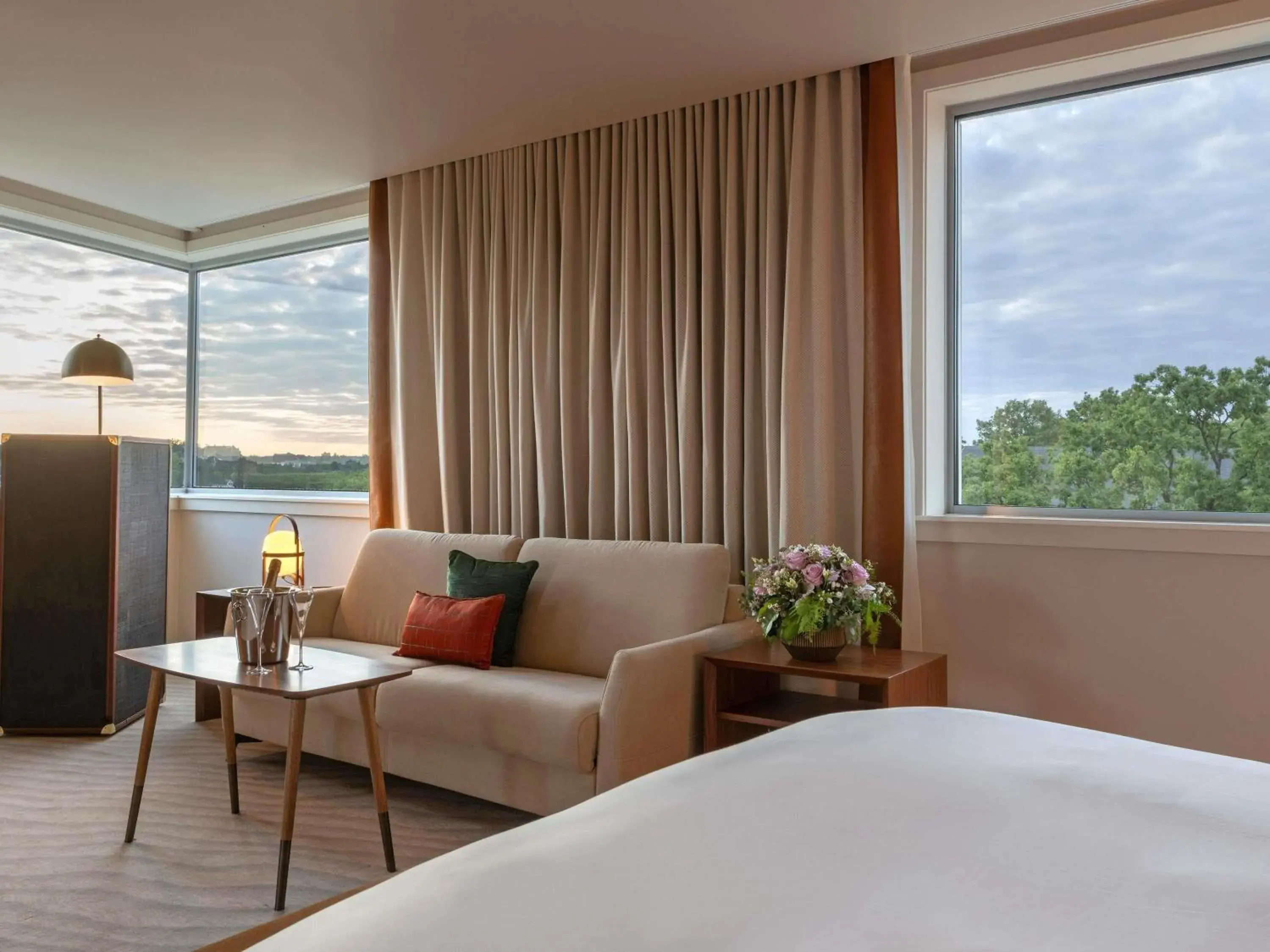 Property building, Bed in Sofitel Luxembourg Le Grand Ducal Property building, Bed in Sofitel Luxembourg Le Grand Ducal