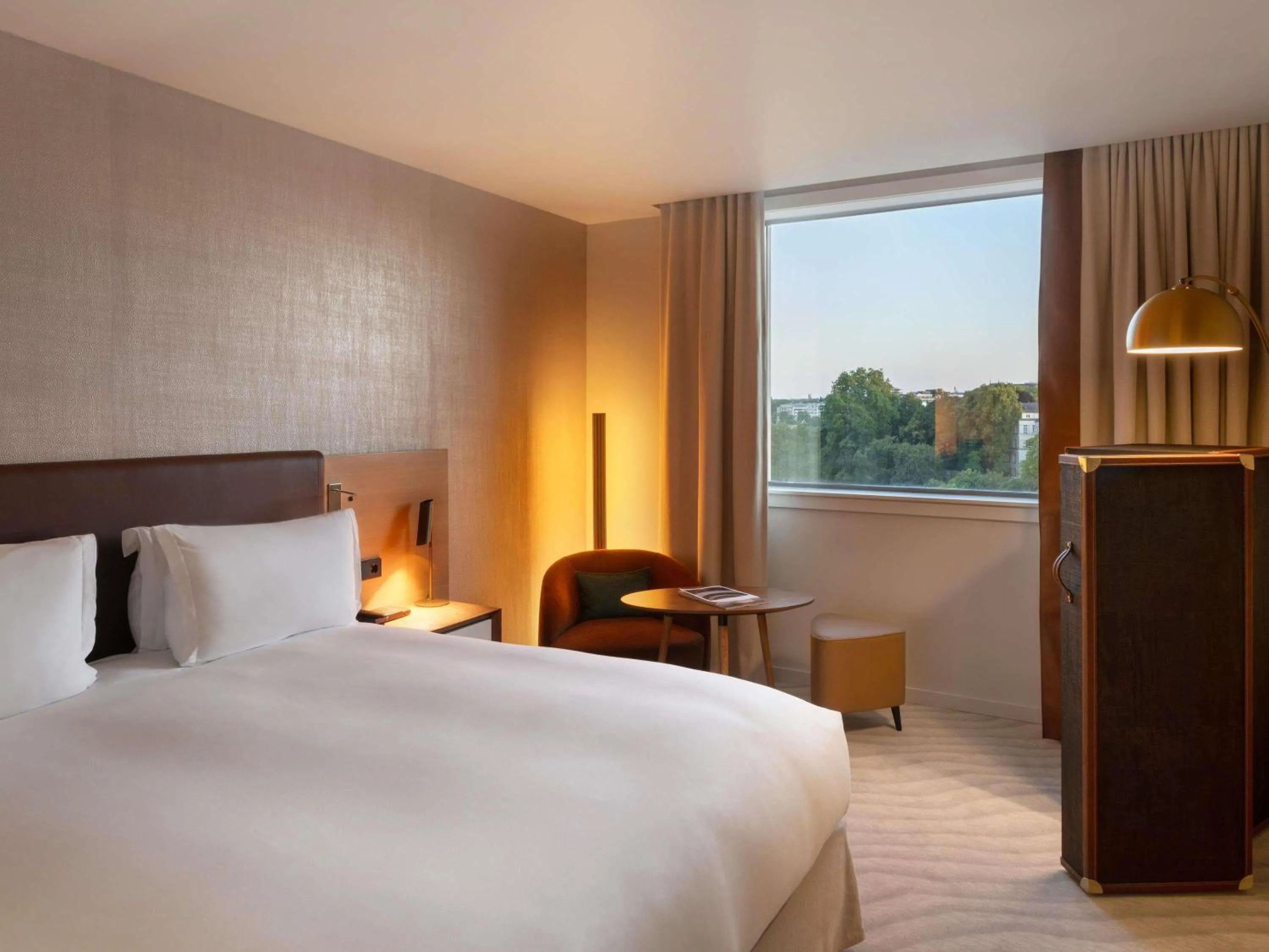 Bedroom, Bed in Sofitel Luxembourg Le Grand Ducal