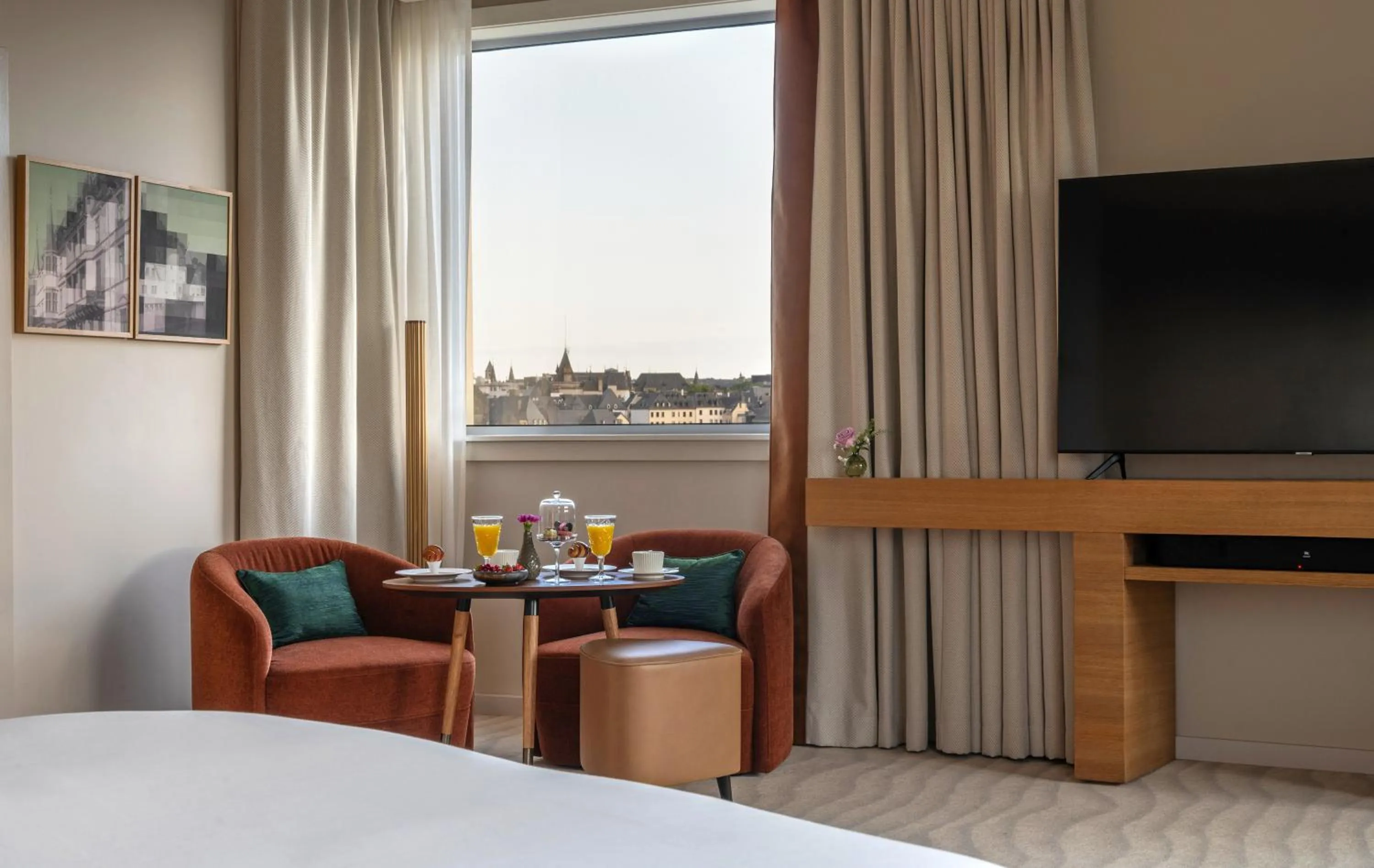 Bedroom, Bed in Sofitel Luxembourg Le Grand Ducal