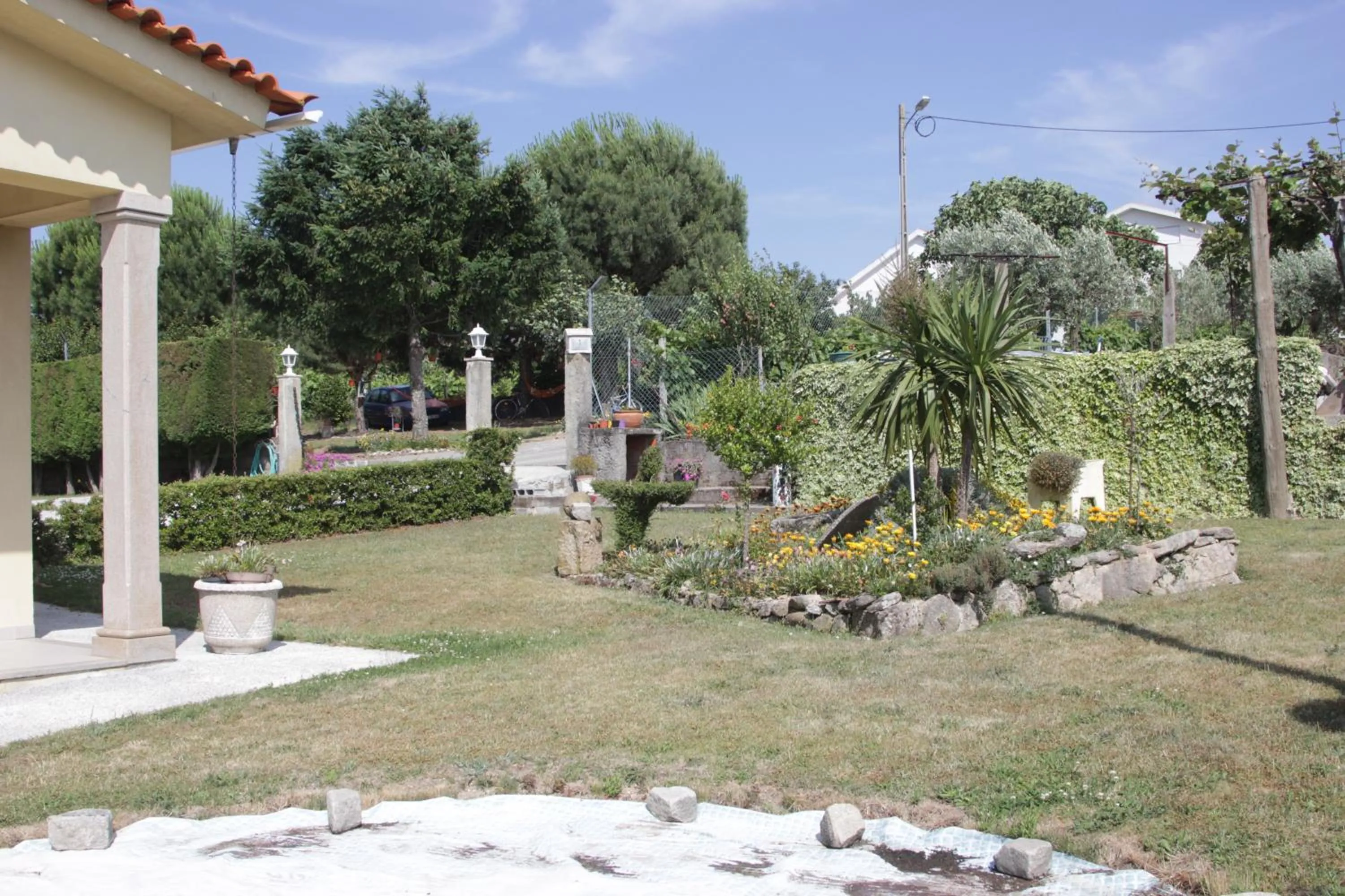 Garden in Quartos em vivenda serra da Estrela
