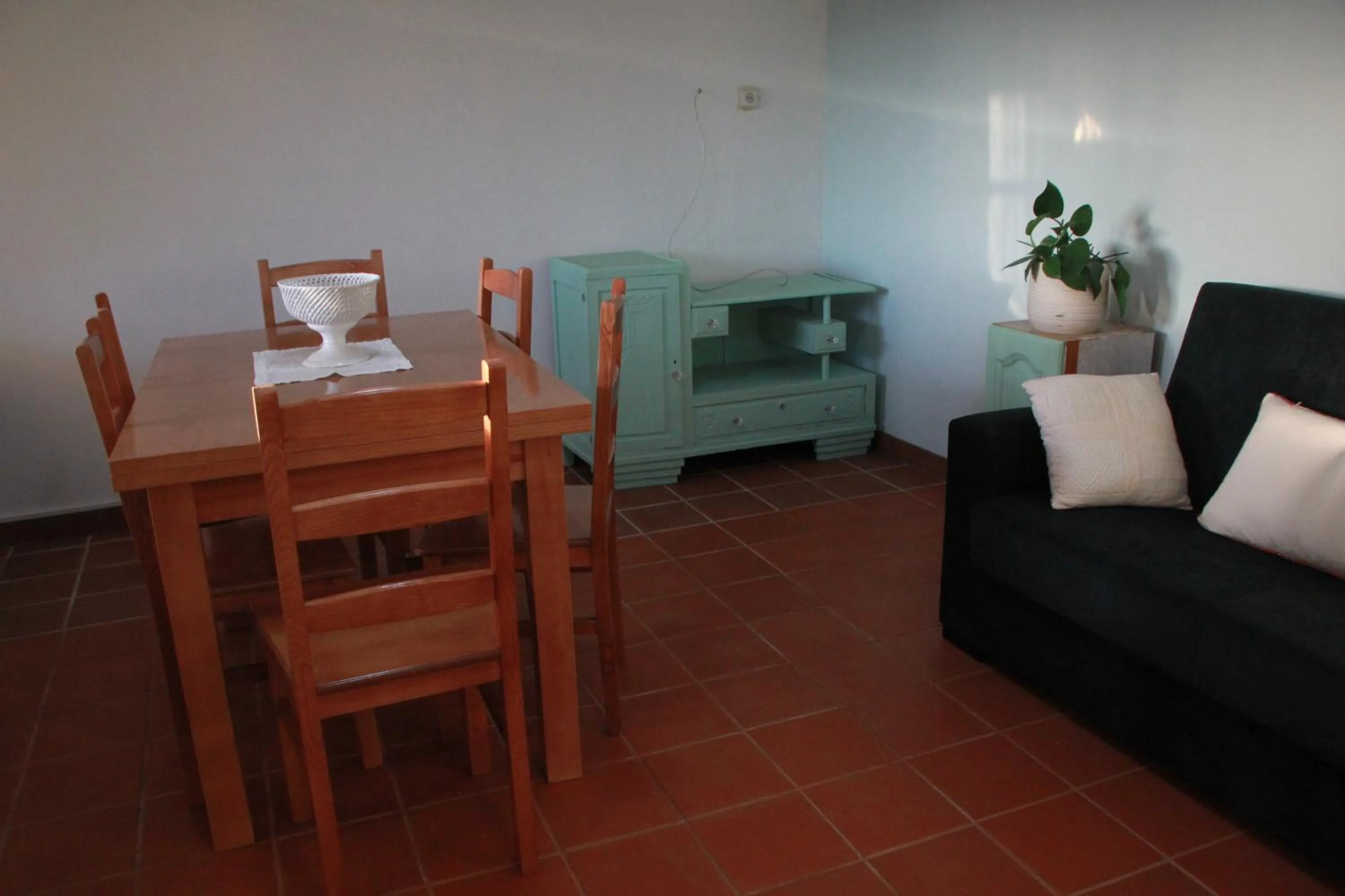 Dining area in Quartos em vivenda serra da Estrela