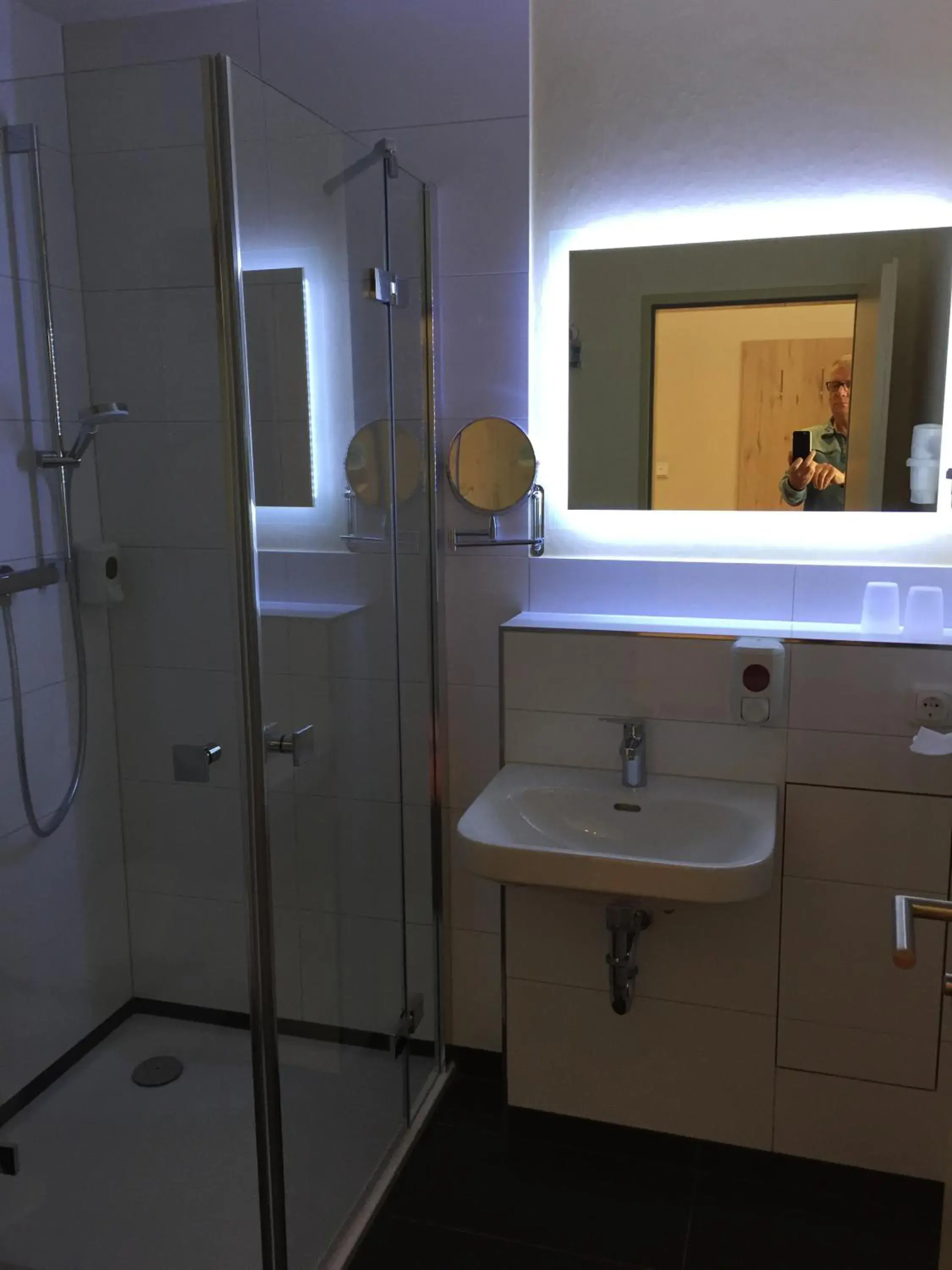 Double Room with Terrace in Hotel Stadt Magdeburg Double Room with Terrace in Hotel Stadt Magdeburg