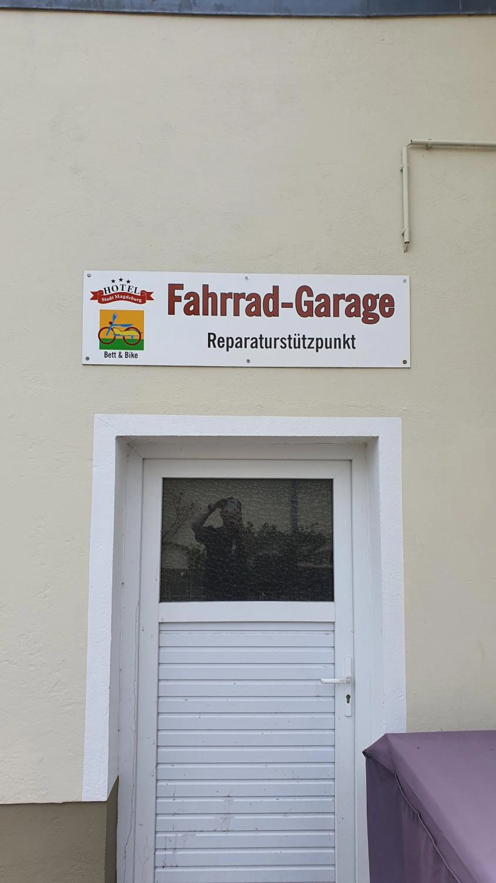 Facade/entrance in Hotel Stadt Magdeburg