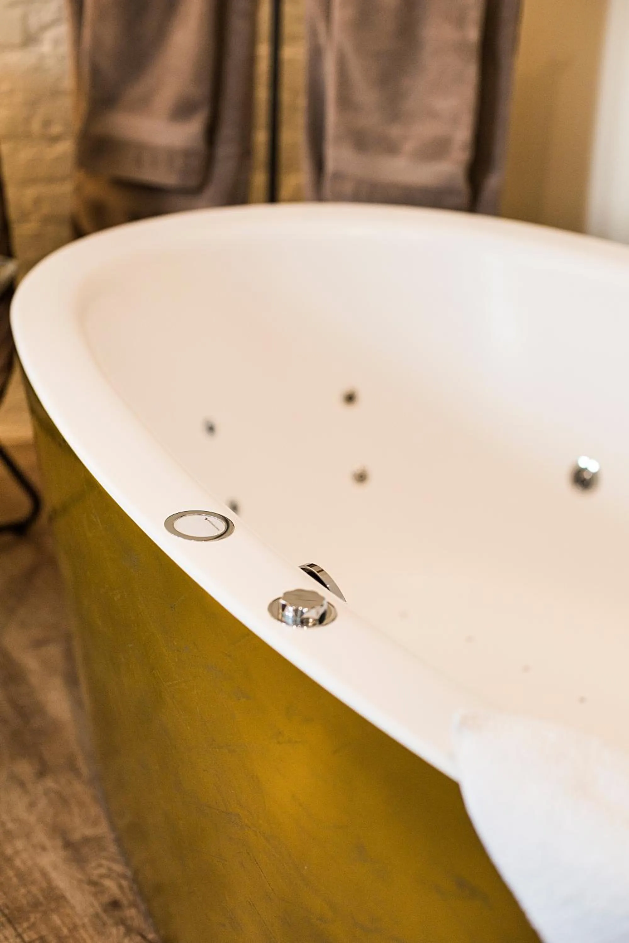 Hot Tub in 1st Floor Köln 2